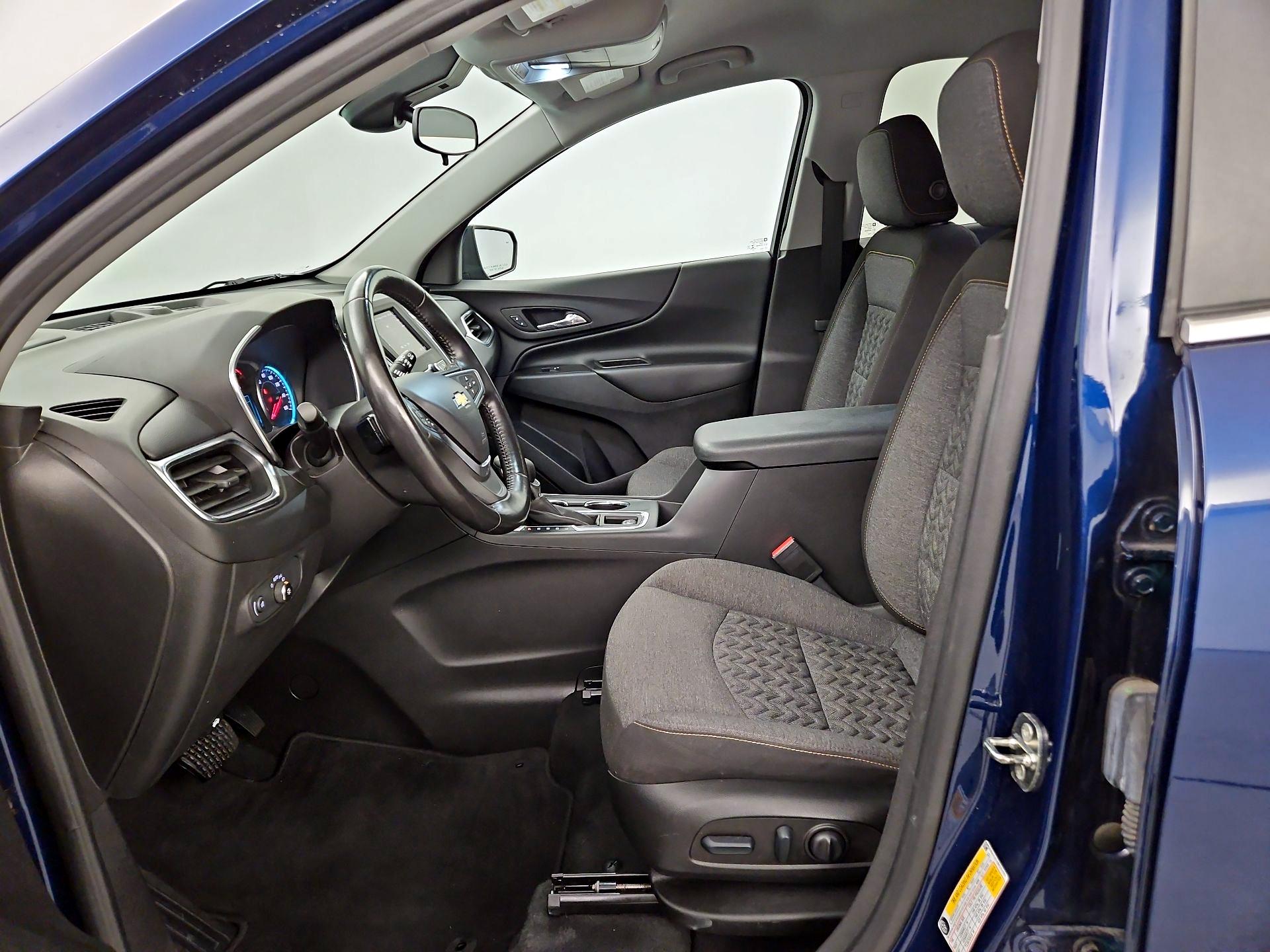 Thumbnail: 2022 Chevrolet Equinox - 11