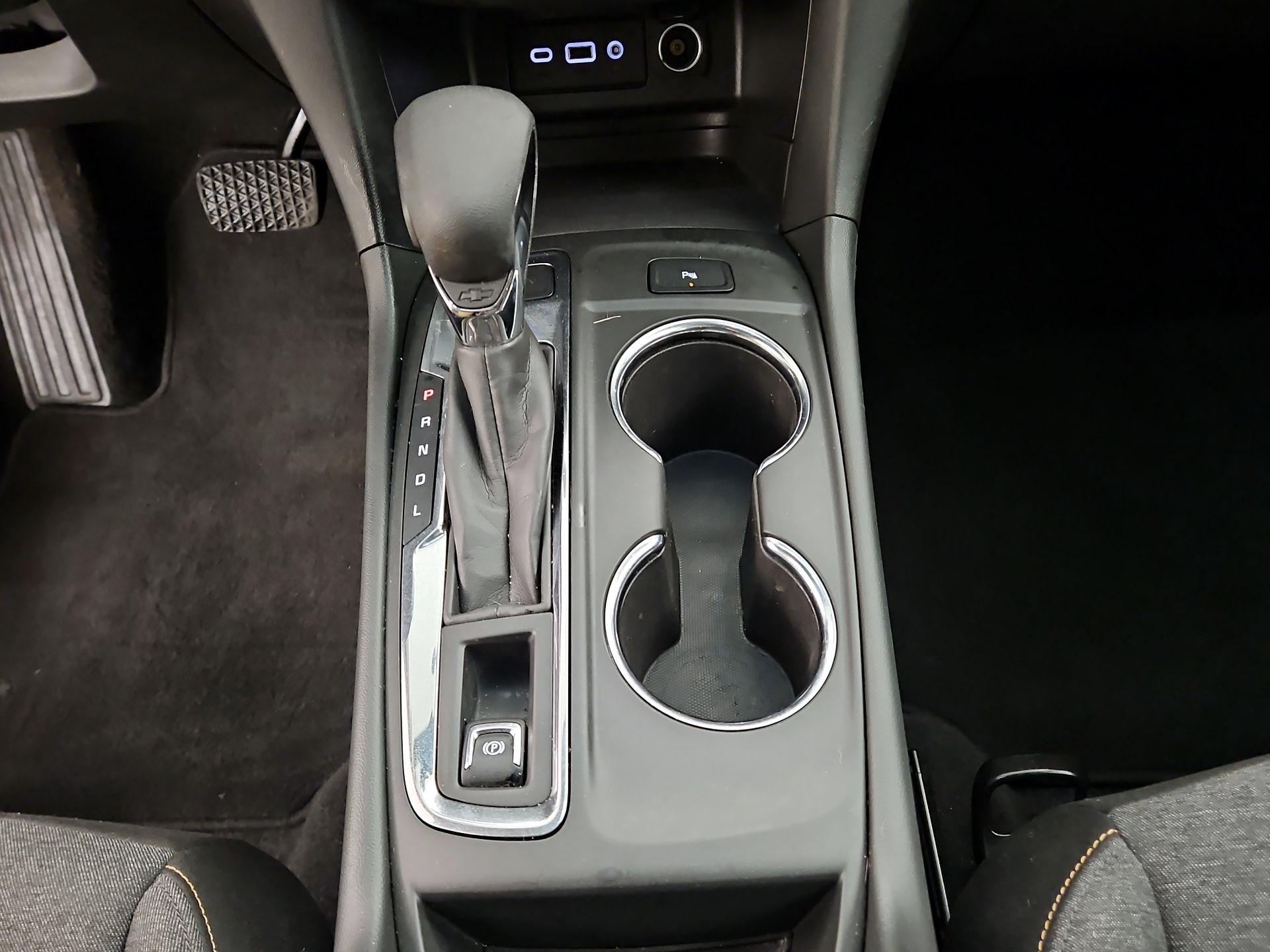 Thumbnail: 2022 Chevrolet Equinox - 17