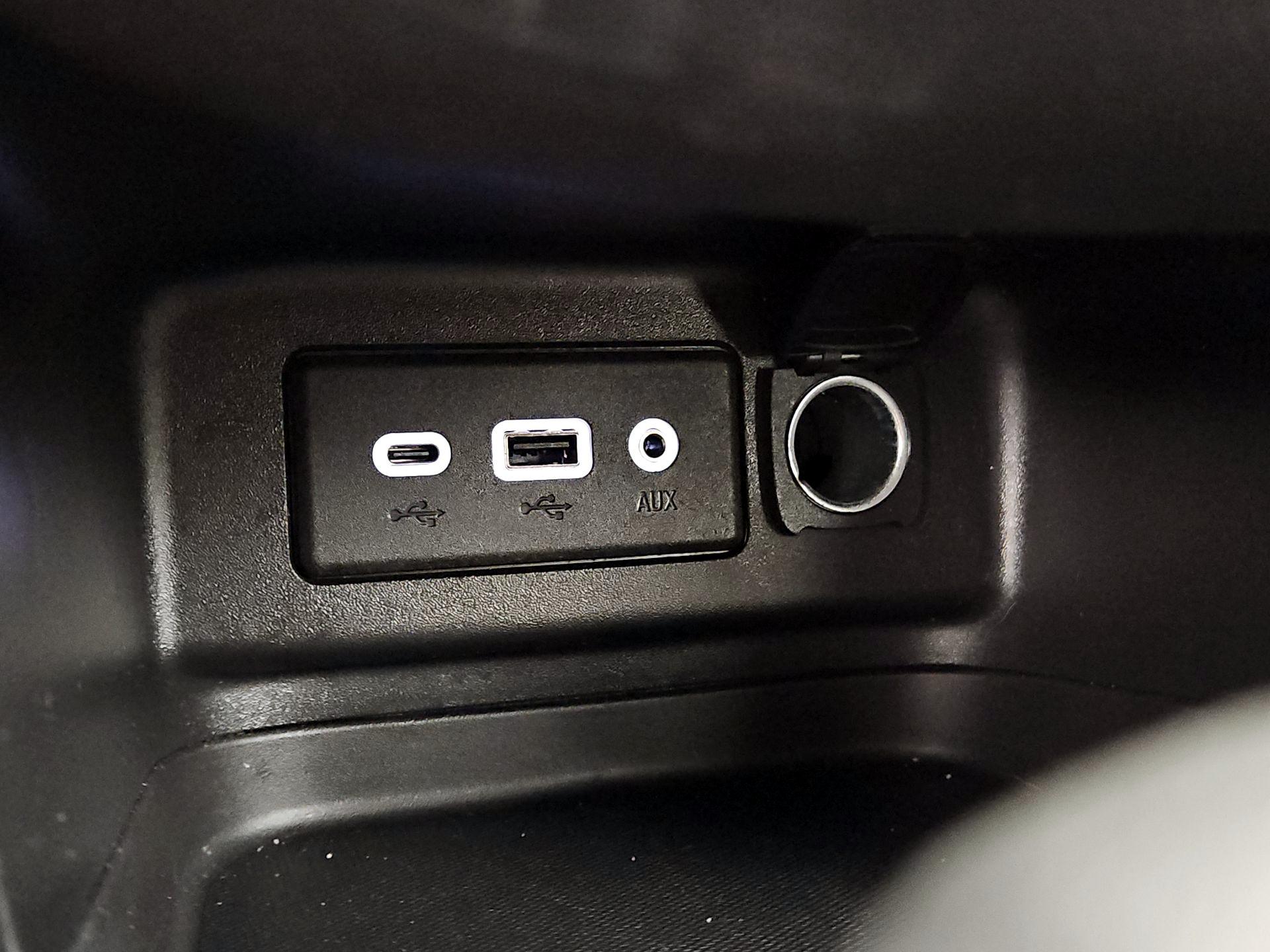 Thumbnail: 2022 Chevrolet Equinox - 18