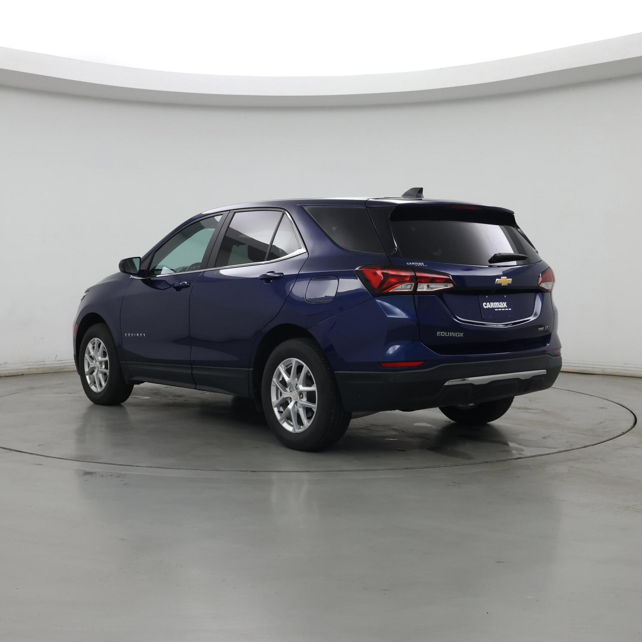 Thumbnail: 2022 Chevrolet Equinox - 2