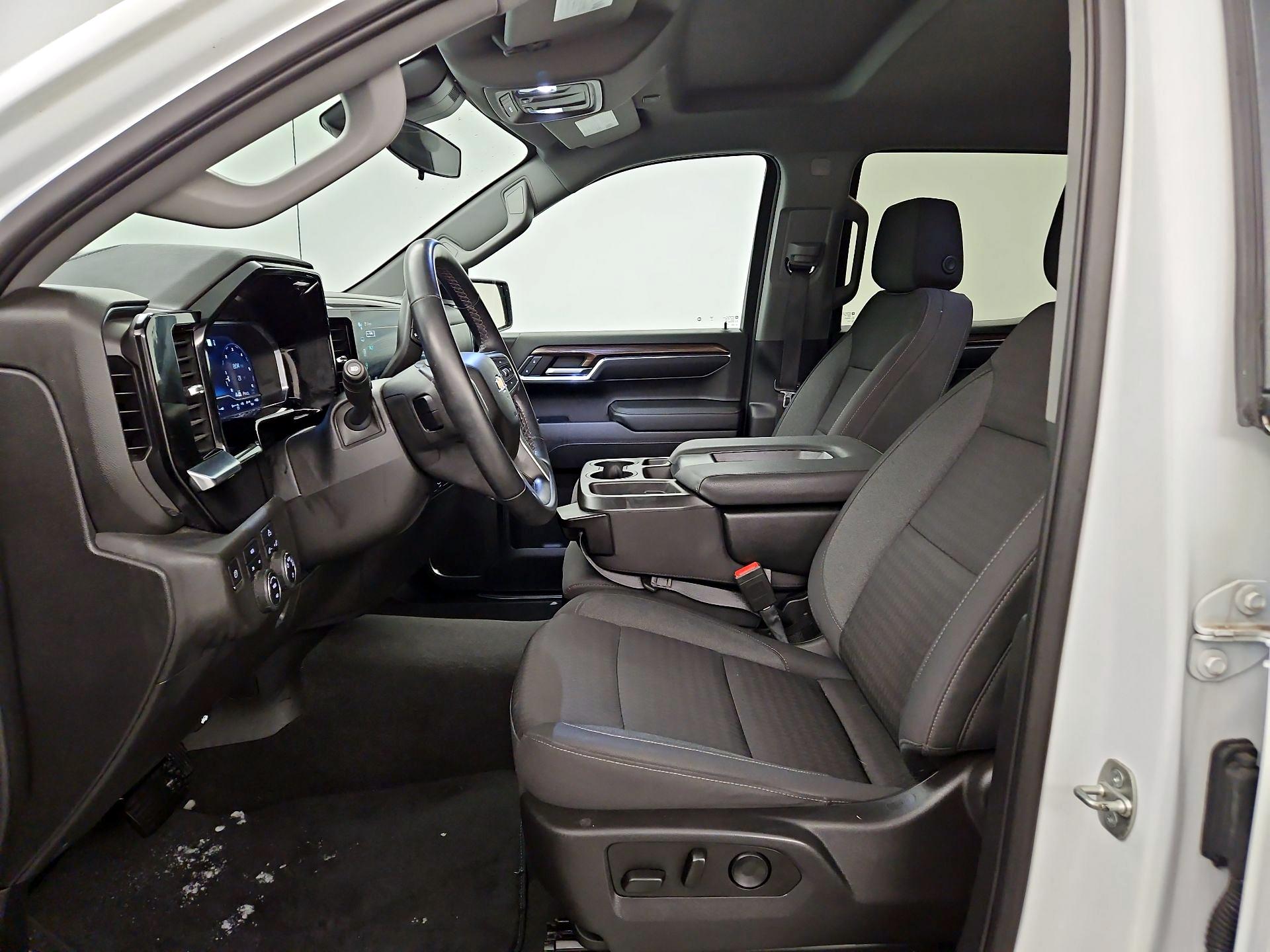 Thumbnail: 2023 Chevrolet Silverado 1500 - 11