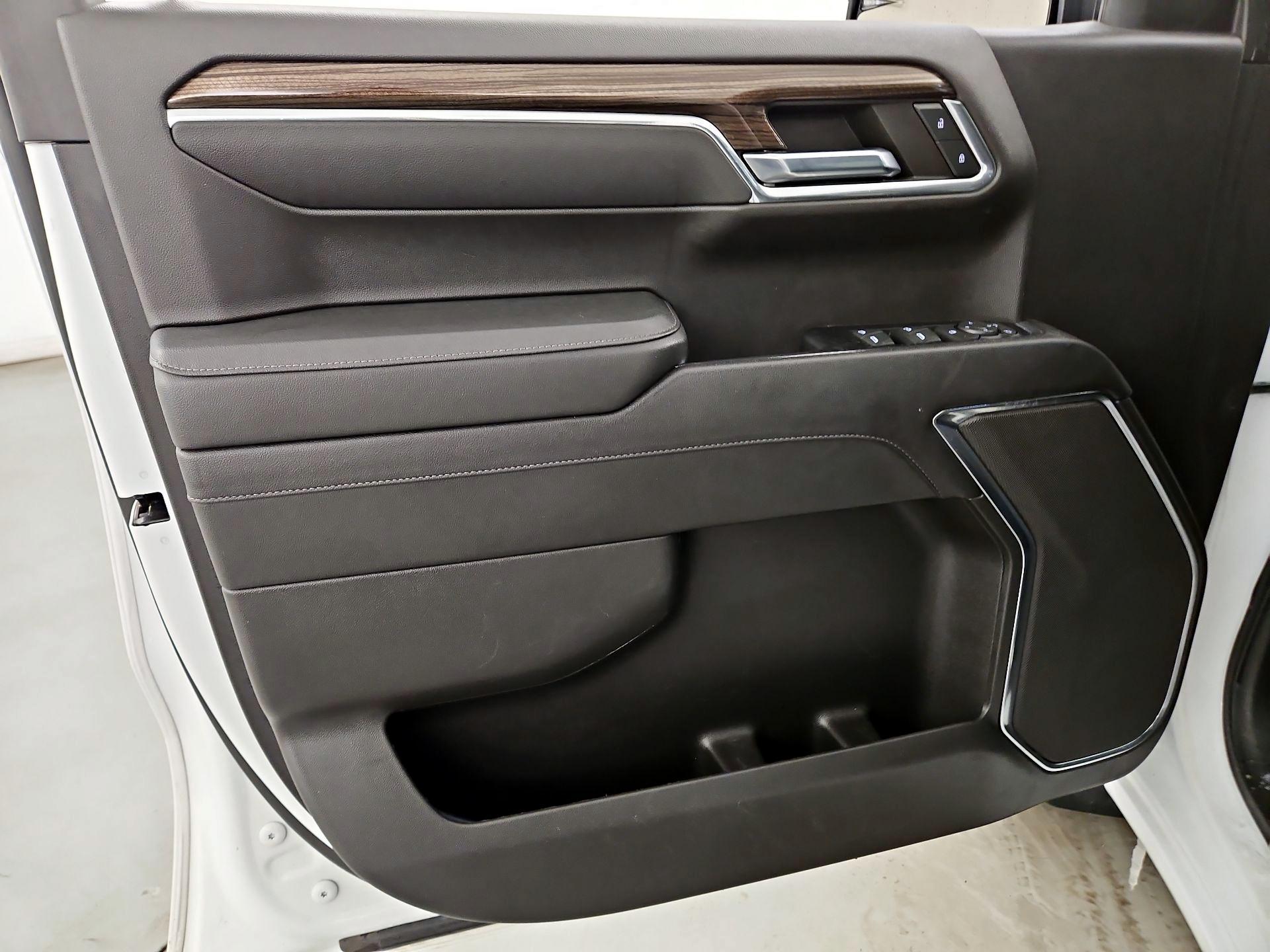 Thumbnail: 2023 Chevrolet Silverado 1500 - 12