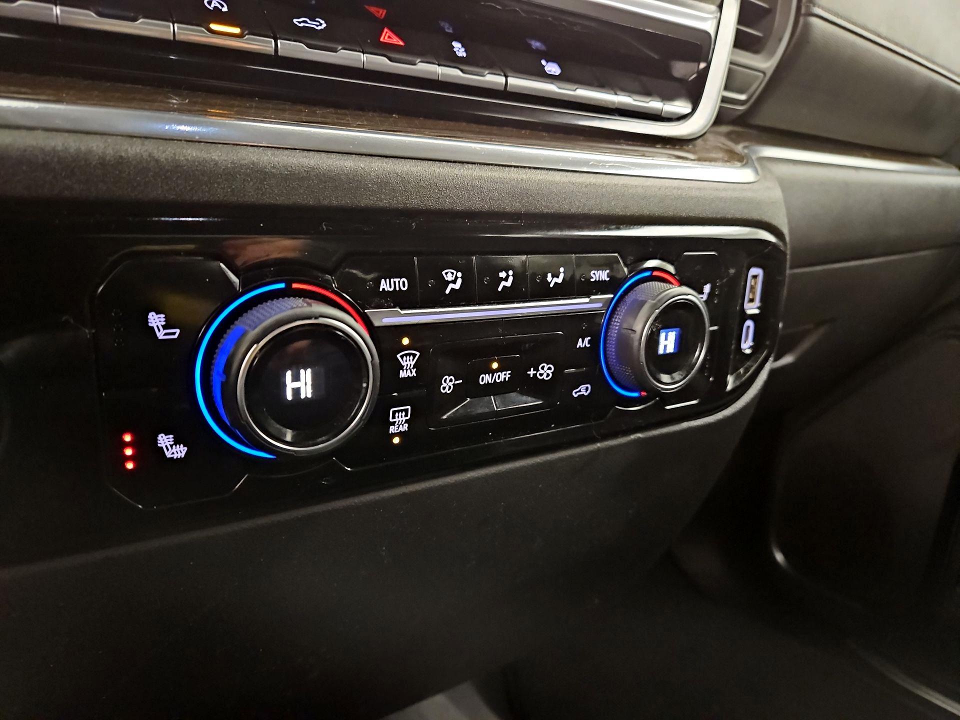 Thumbnail: 2023 Chevrolet Silverado 1500 - 16