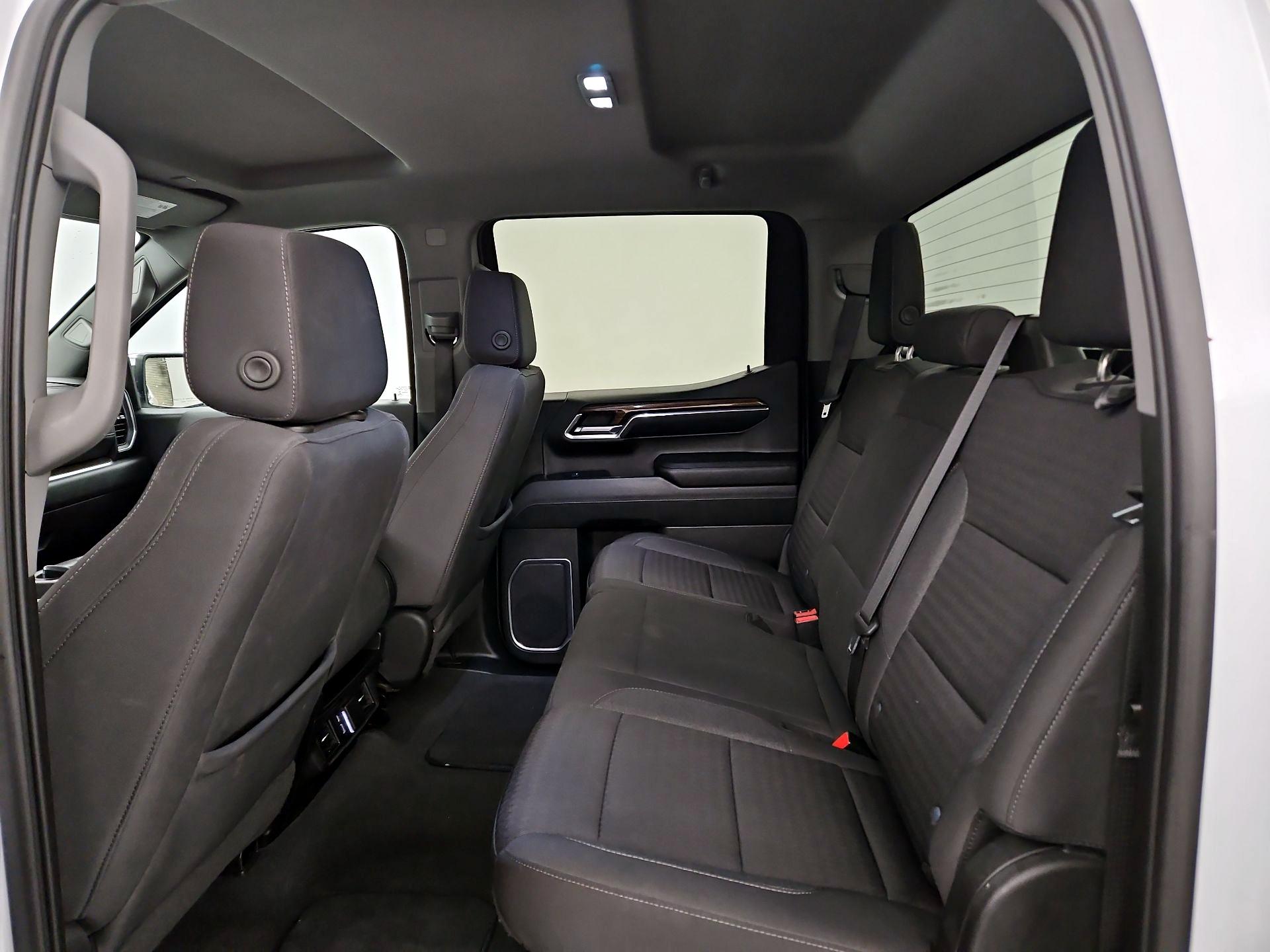 Thumbnail: 2023 Chevrolet Silverado 1500 - 19