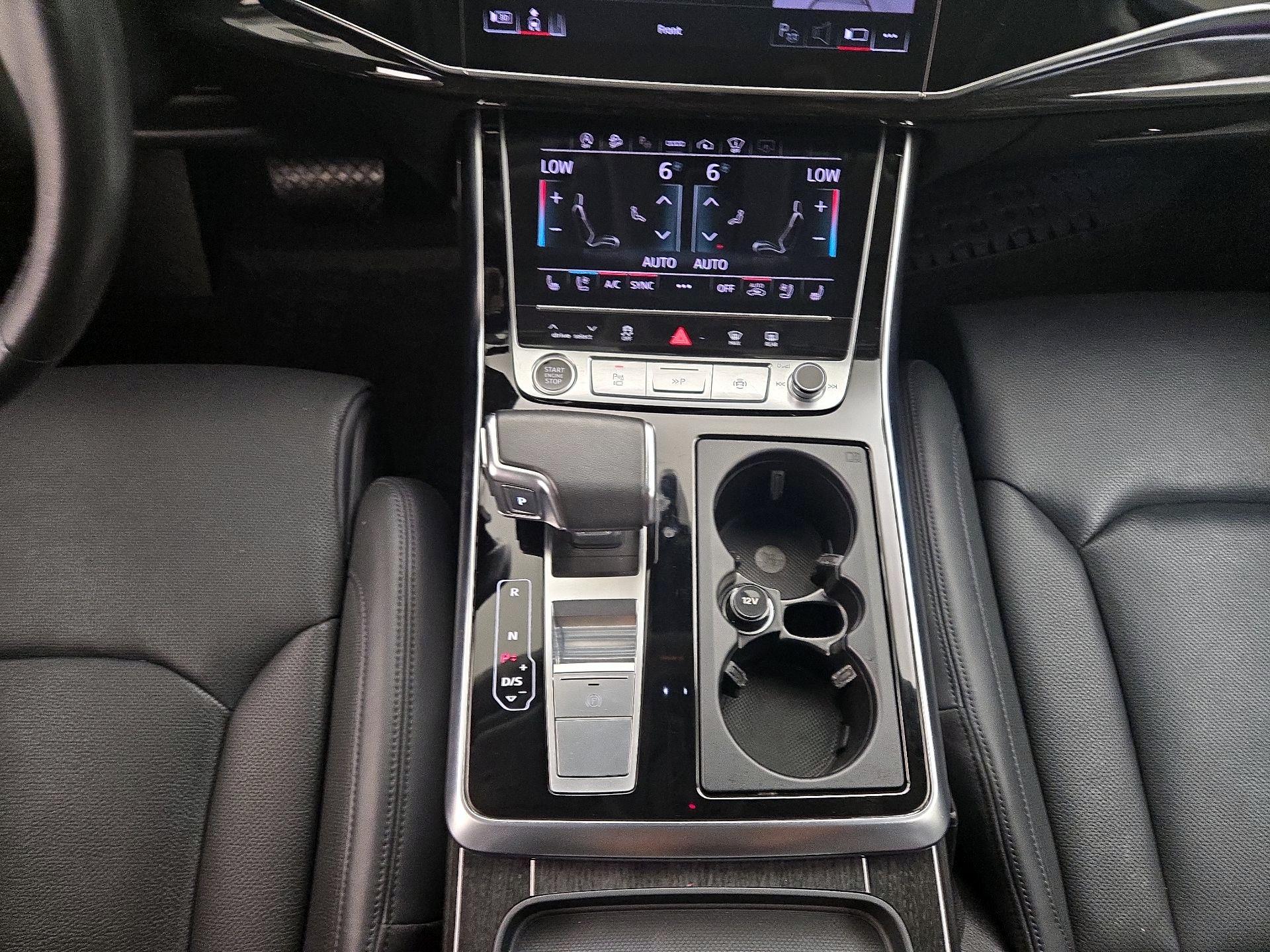 Thumbnail: 2023 Audi Q7 - 17