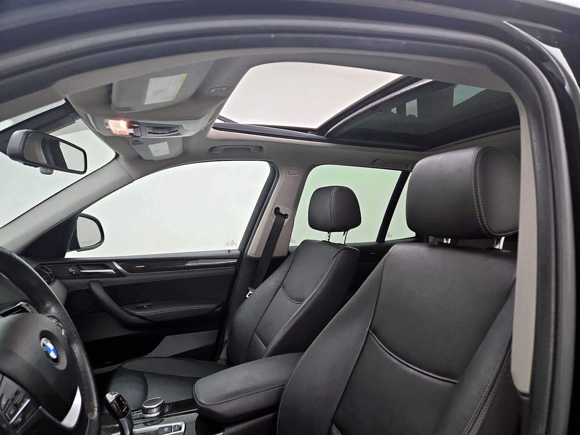 Thumbnail: 2017 BMW X3 - 19