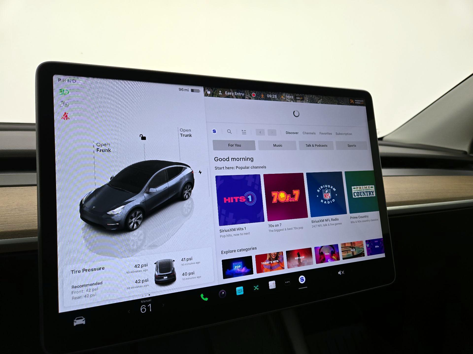 Thumbnail: 2022 Tesla Model Y - 15