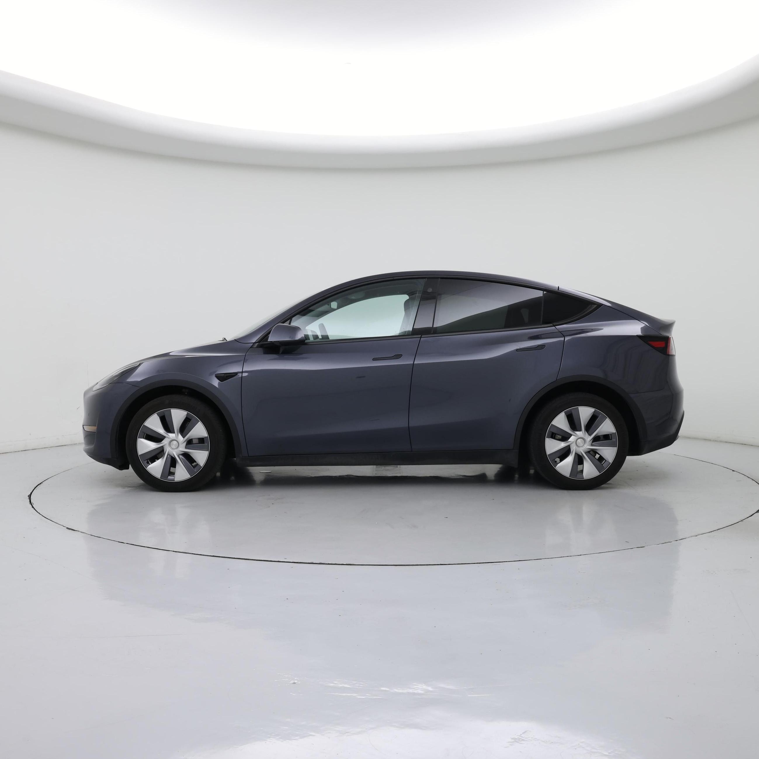 Thumbnail: 2022 Tesla Model Y - 3