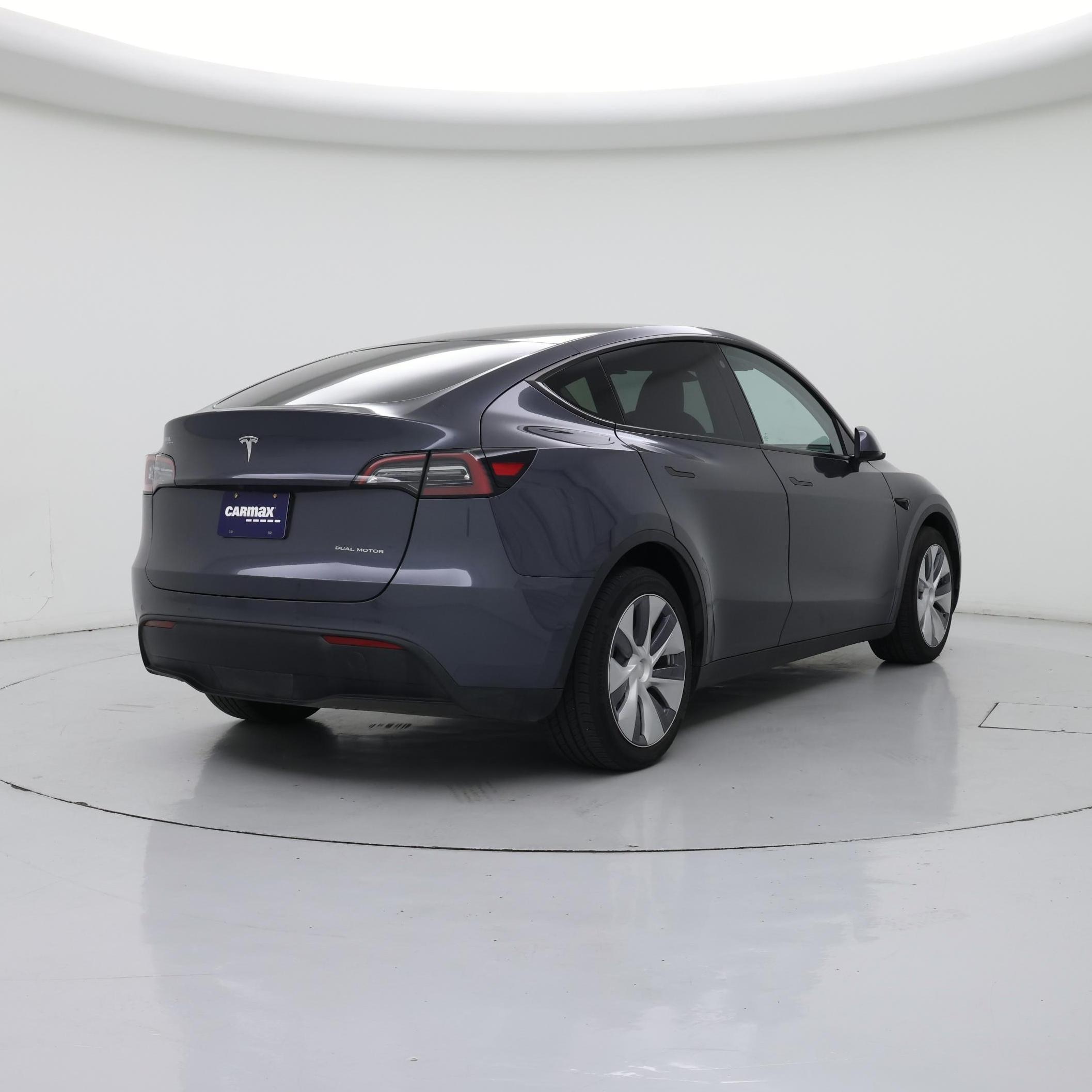Thumbnail: 2022 Tesla Model Y - 8
