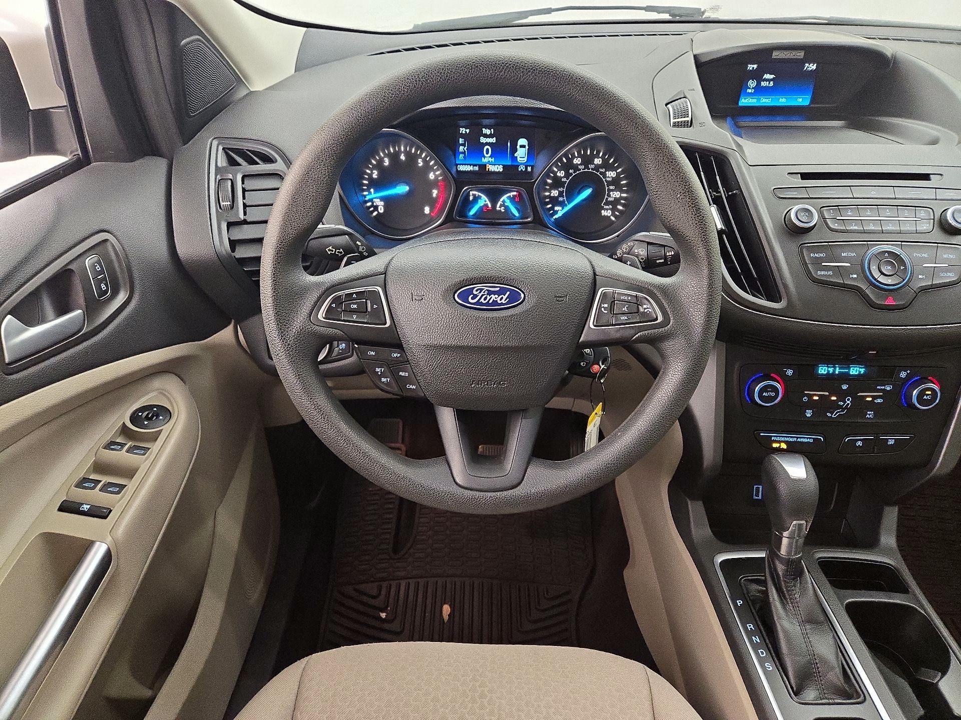 Thumbnail: 2017 Ford Escape - 10