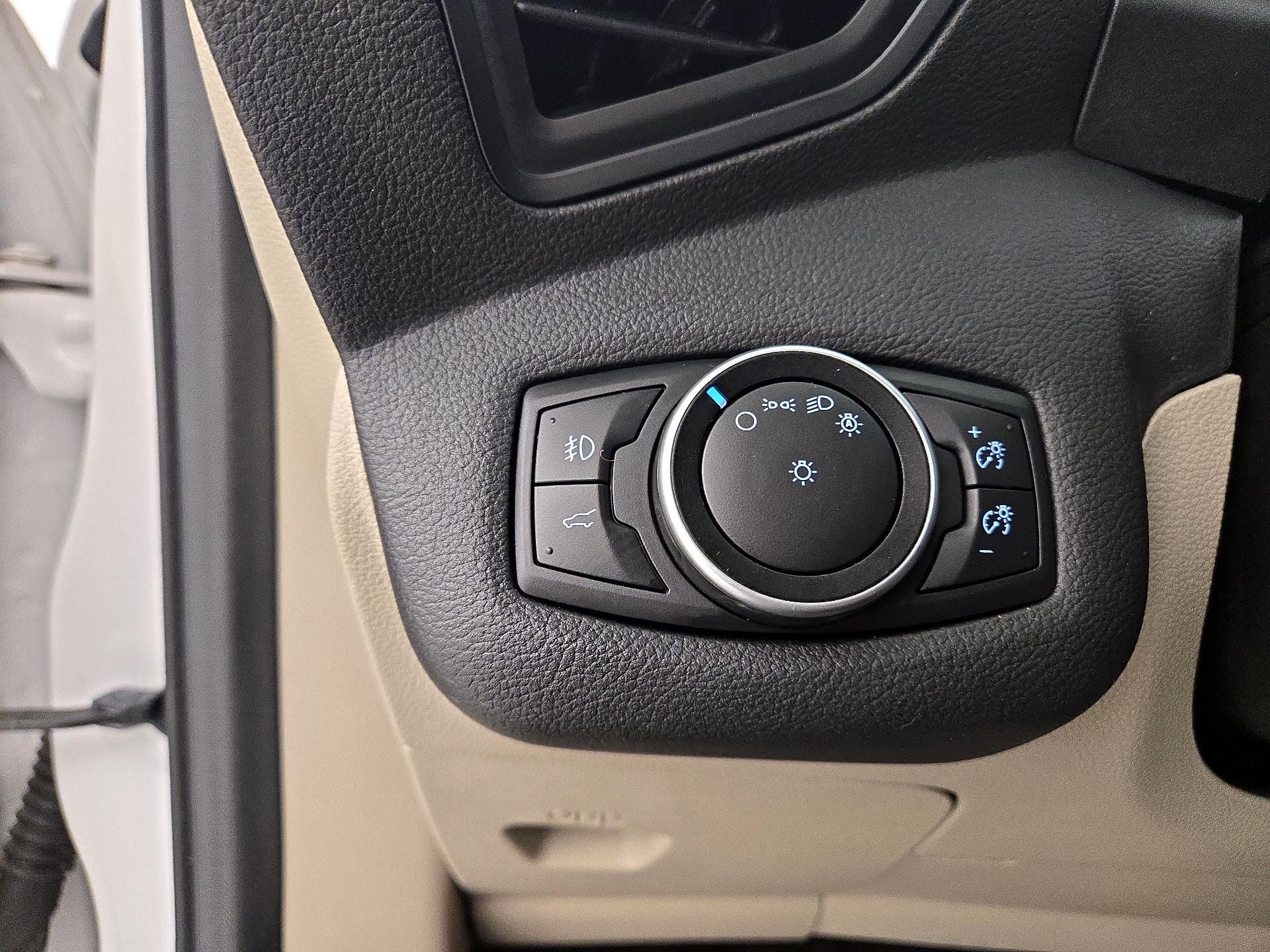 Thumbnail: 2017 Ford Escape - 13