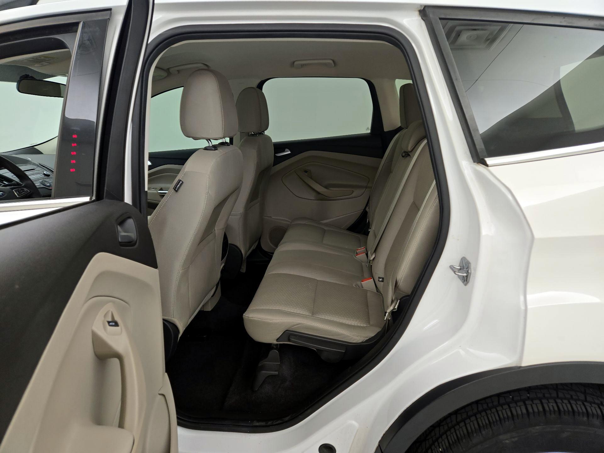 Thumbnail: 2017 Ford Escape - 19