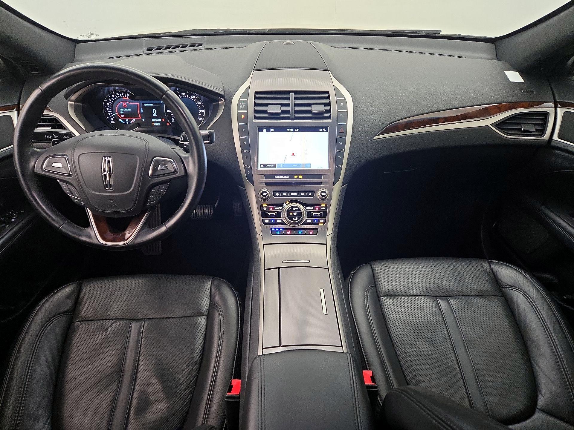 Thumbnail: 2017 Lincoln MKZ - 9