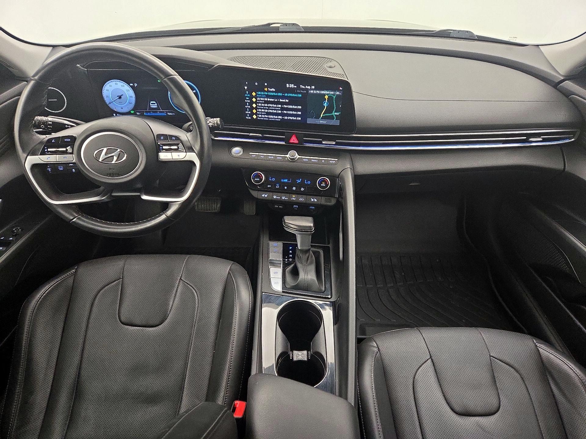 Thumbnail: 2023 Hyundai Elantra - 9