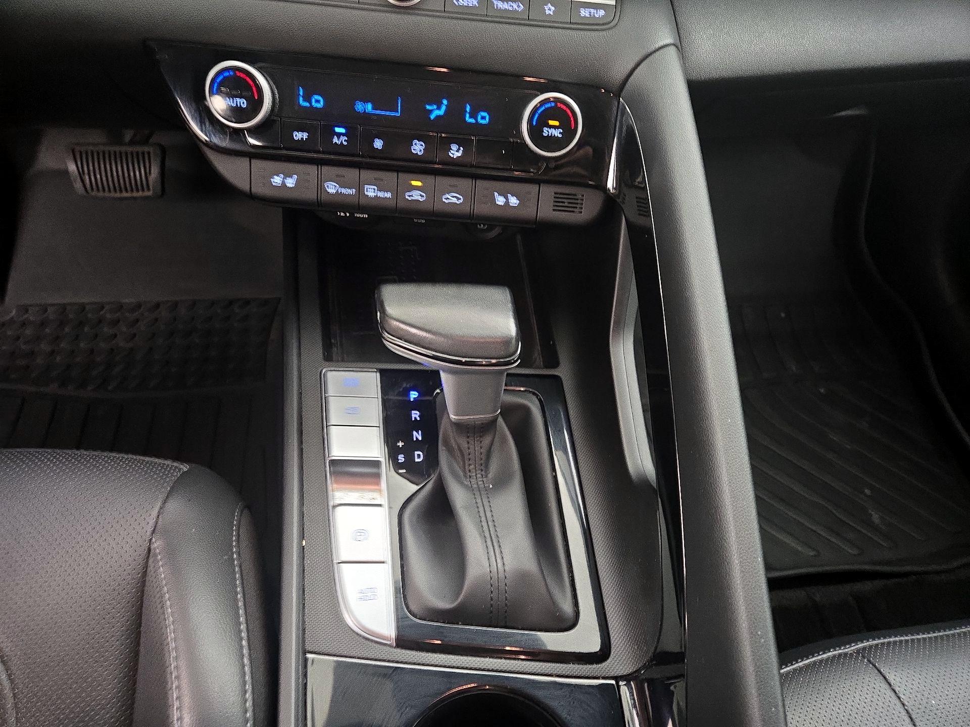 Thumbnail: 2023 Hyundai Elantra - 18