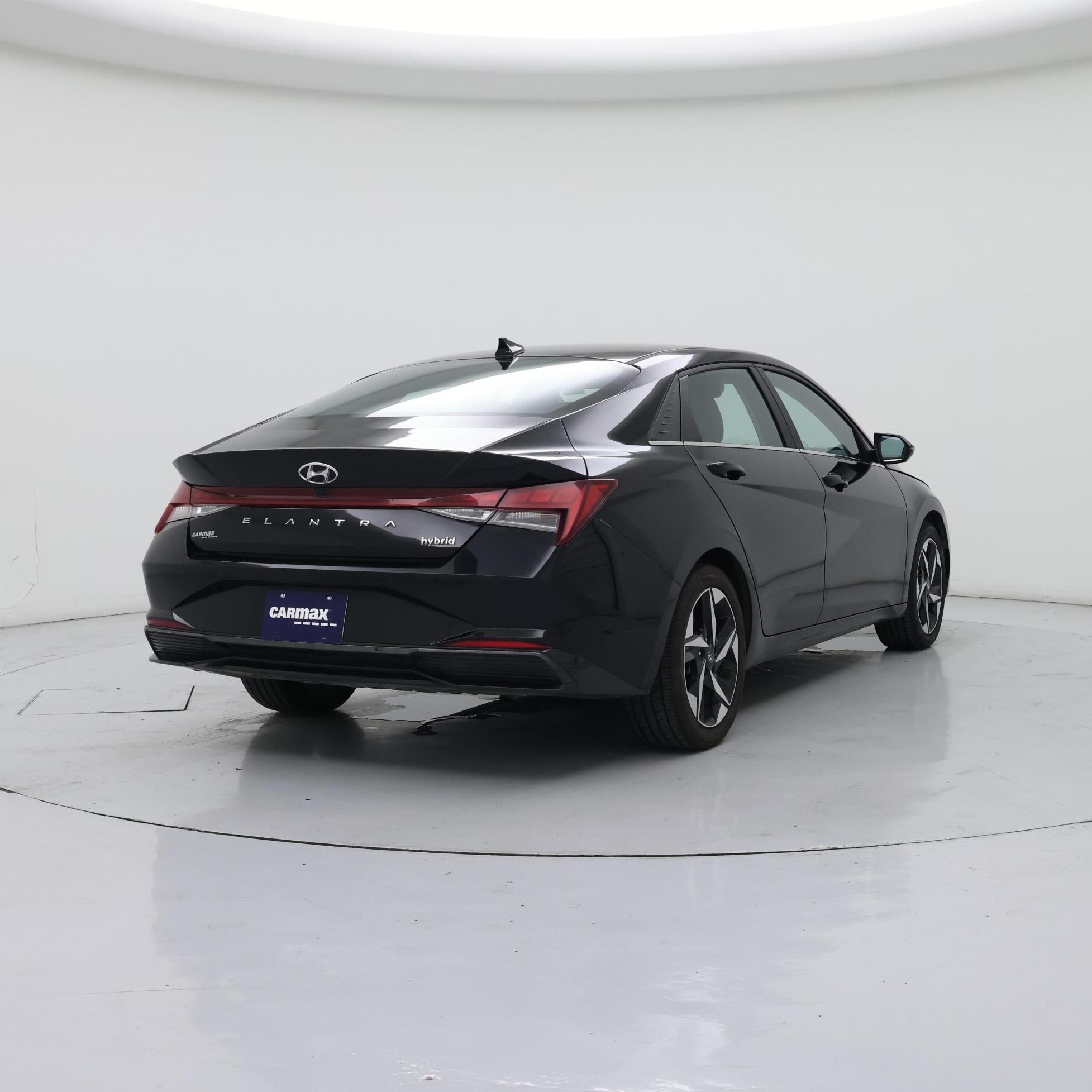 Thumbnail: 2023 Hyundai Elantra - 8