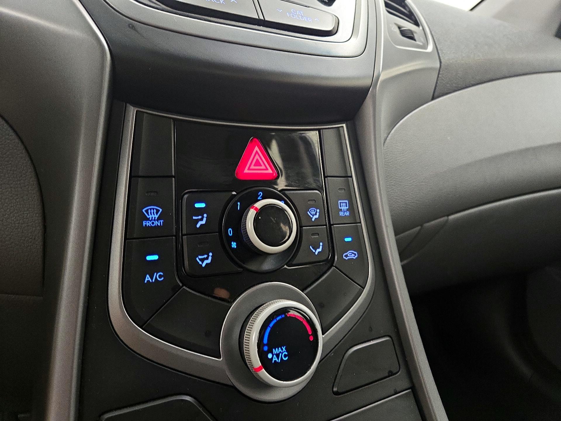 Thumbnail: 2015 Hyundai Elantra - 15