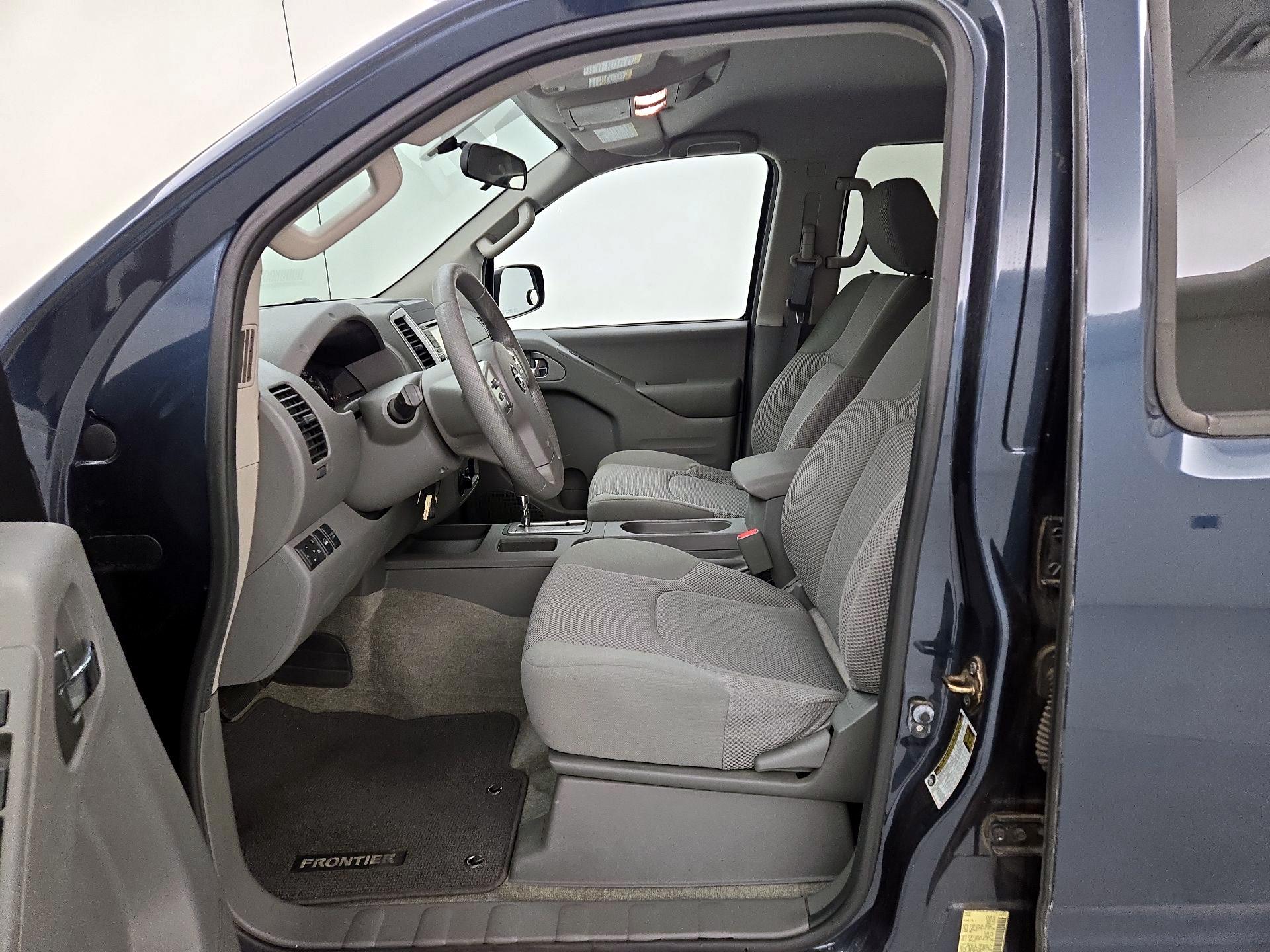 Thumbnail: 2015 Nissan Frontier - 11