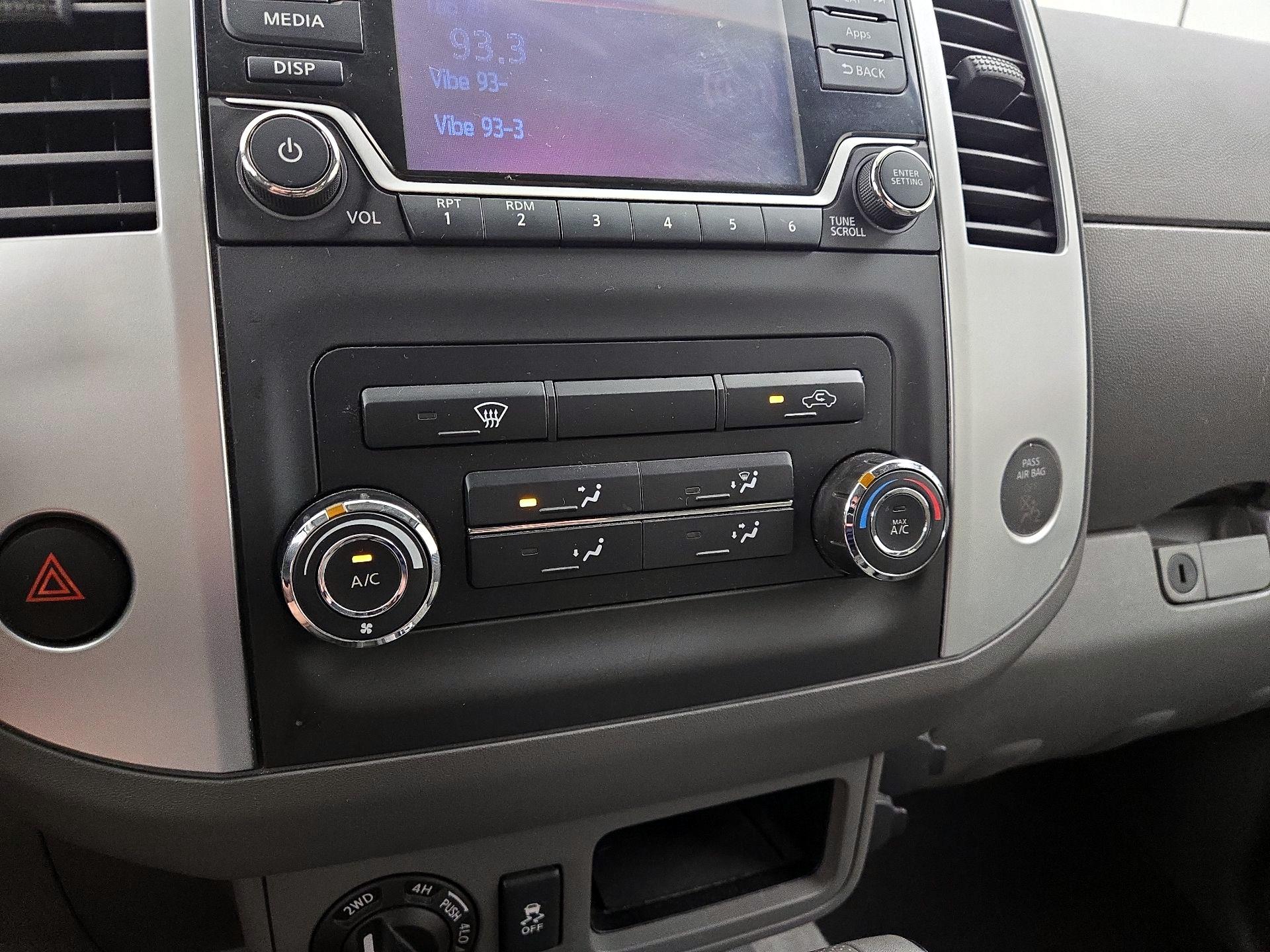 Thumbnail: 2015 Nissan Frontier - 15