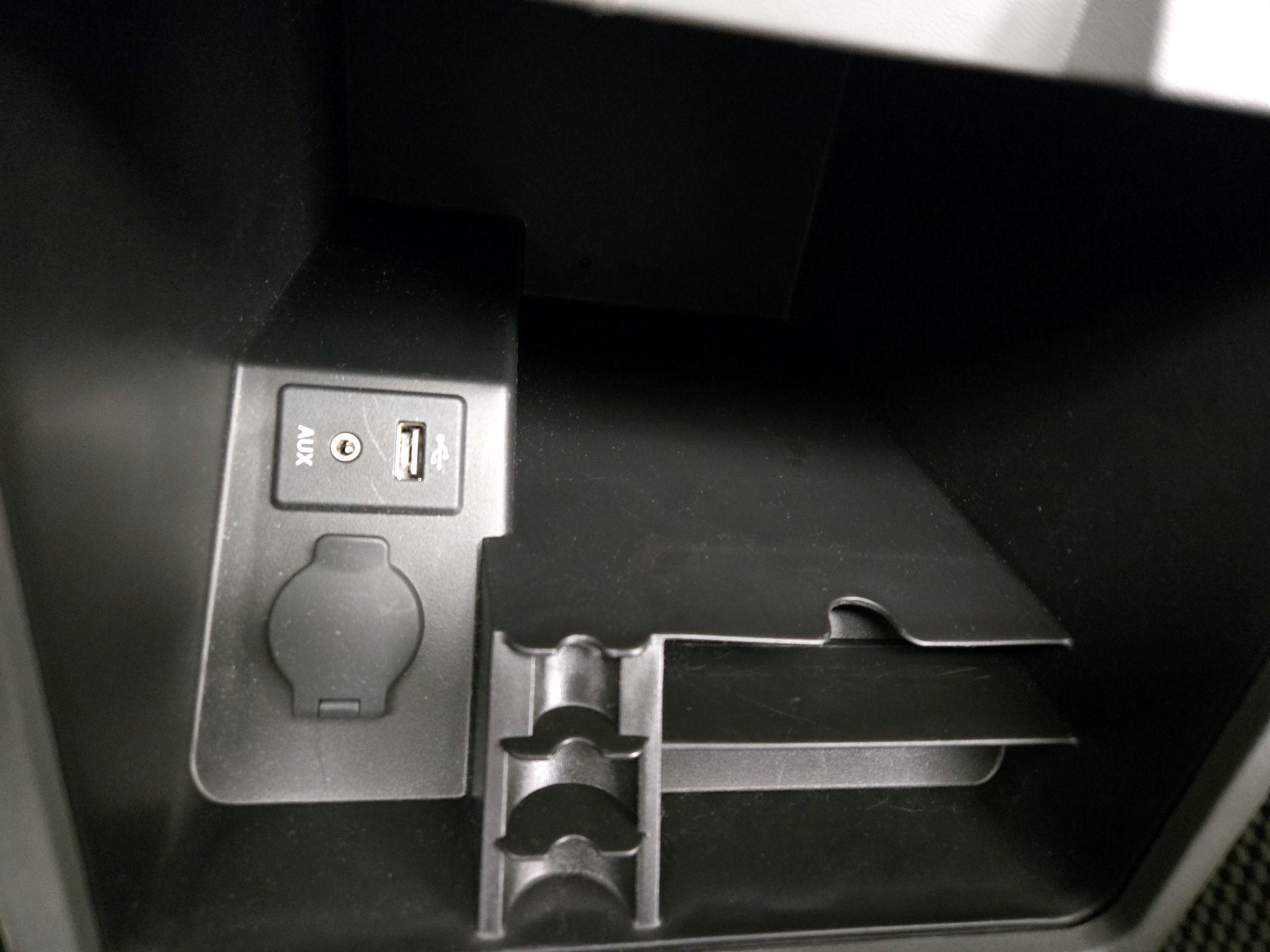 Thumbnail: 2015 Nissan Frontier - 17