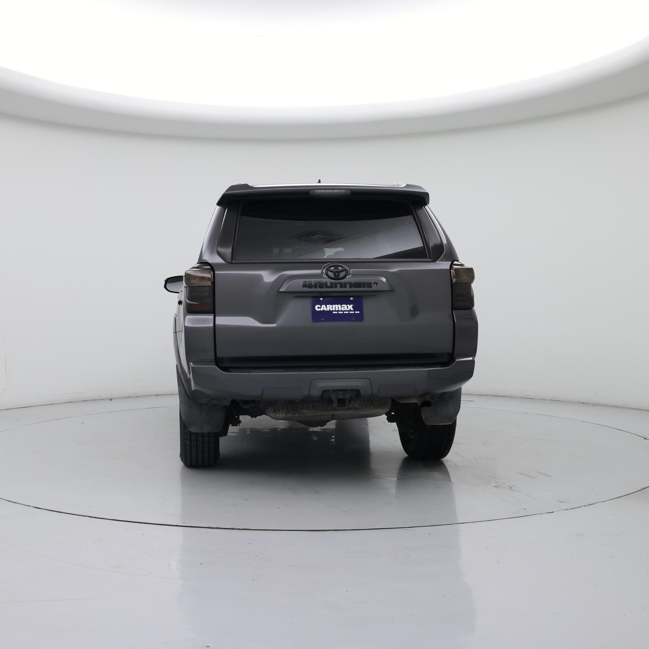 Thumbnail: 2016 Toyota 4Runner - 6