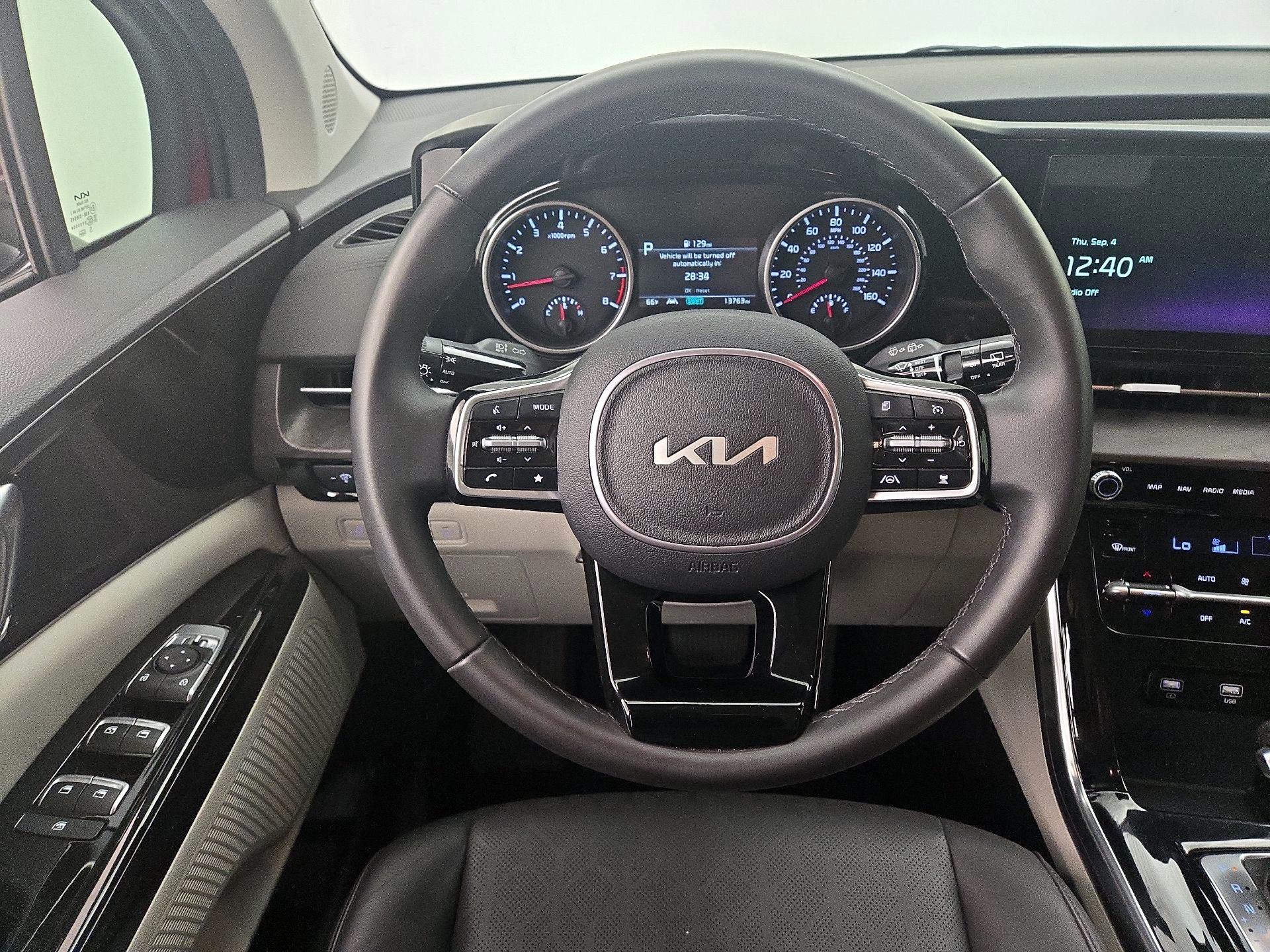 Thumbnail: 2024 Kia Carnival - 10