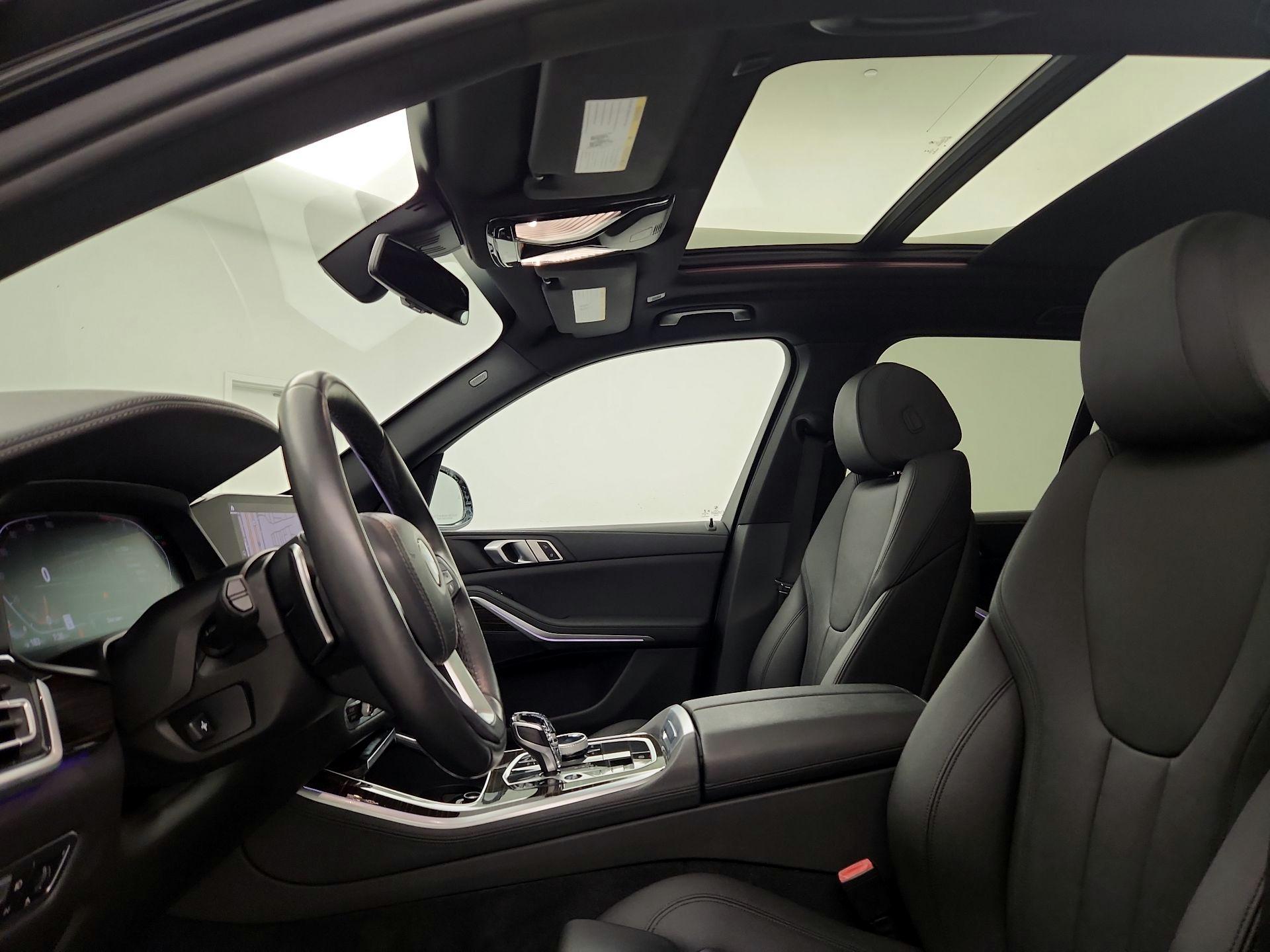 Thumbnail: 2020 BMW X5 - 20