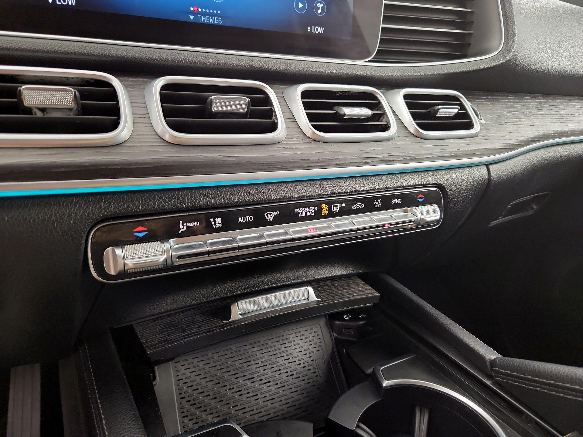 Thumbnail: 2021 Mercedes-Benz GLE - 17