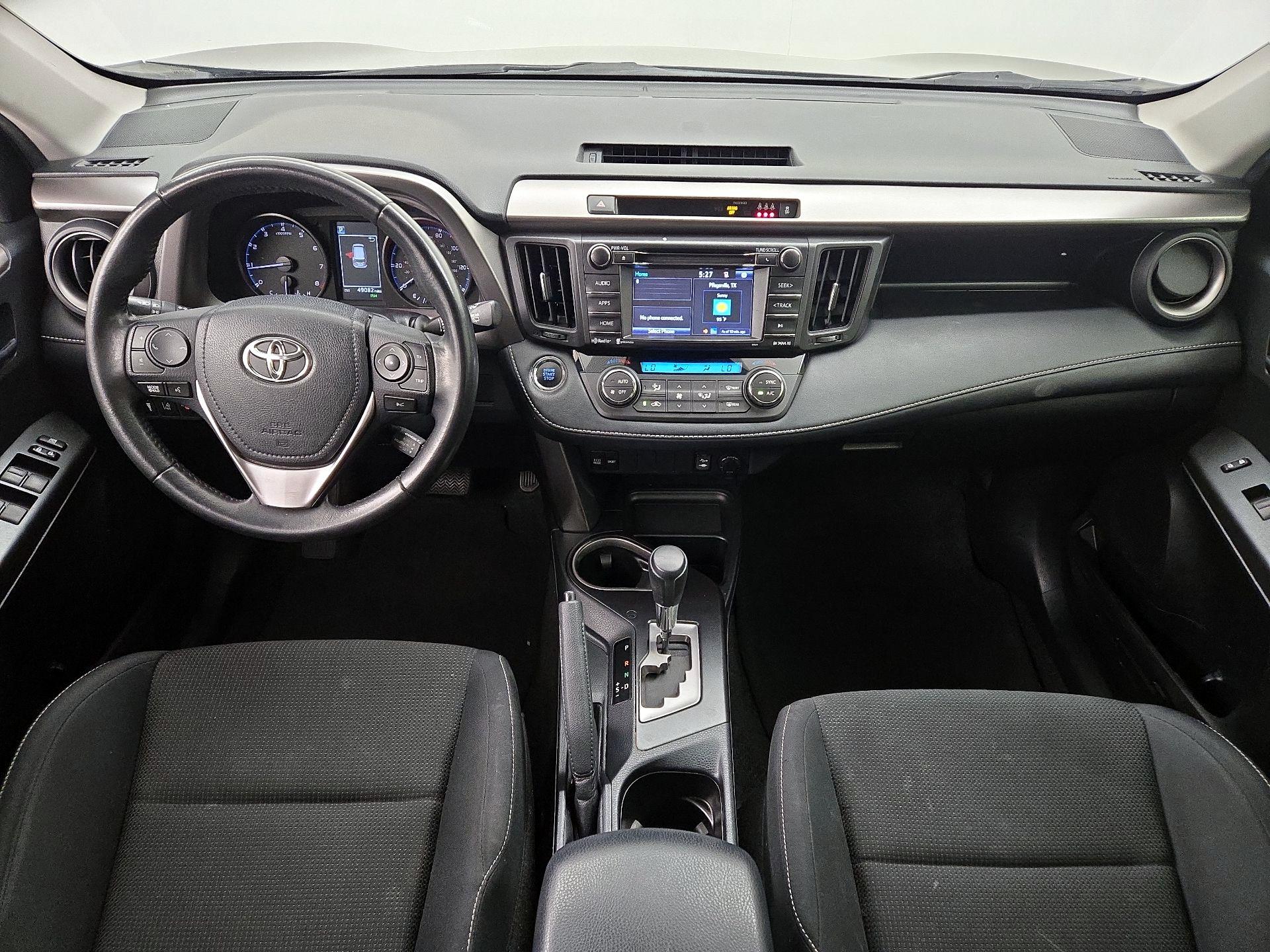 Thumbnail: 2018 Toyota RAV4 - 9