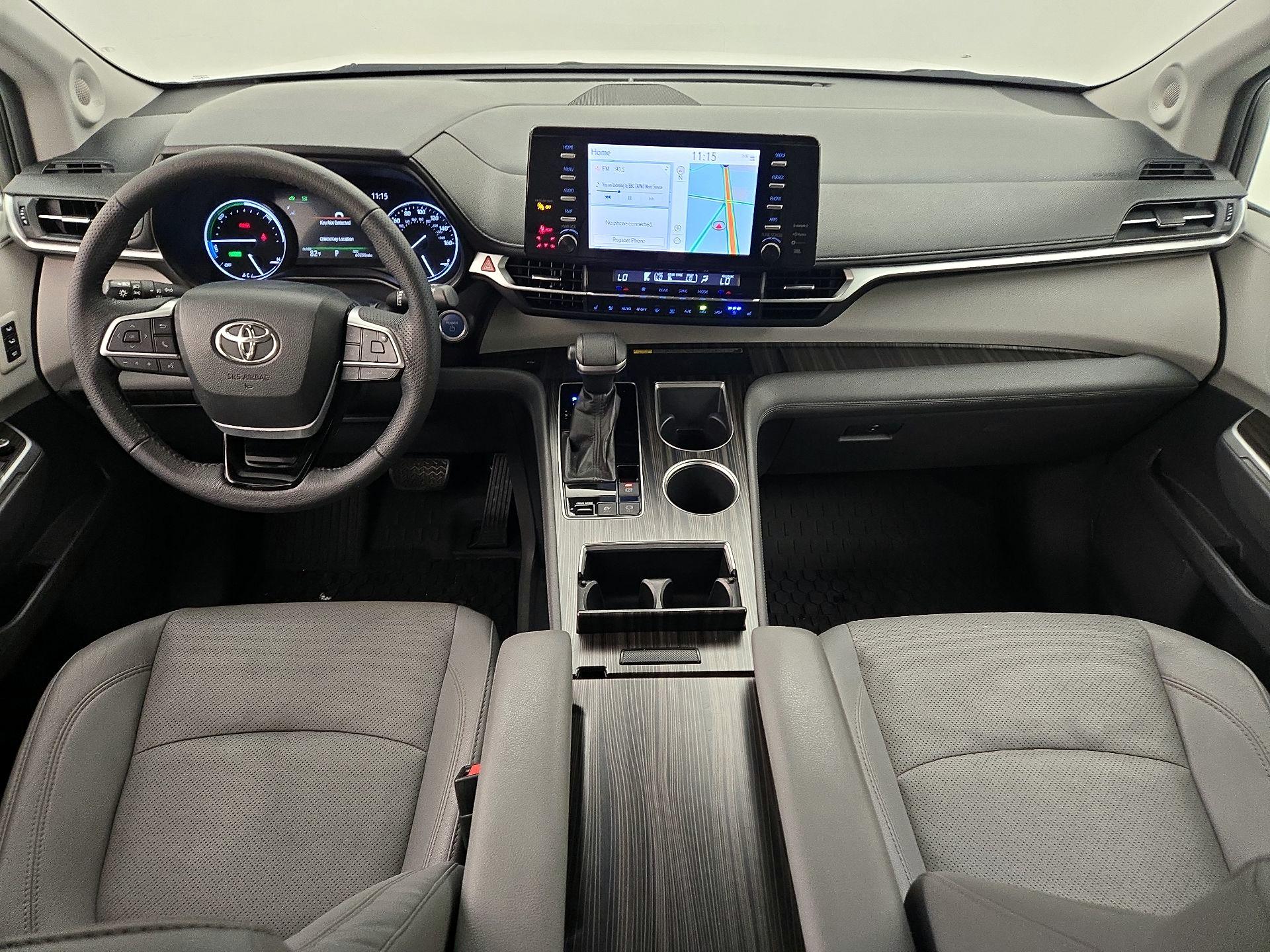 Thumbnail: 2021 Toyota Sienna - 9