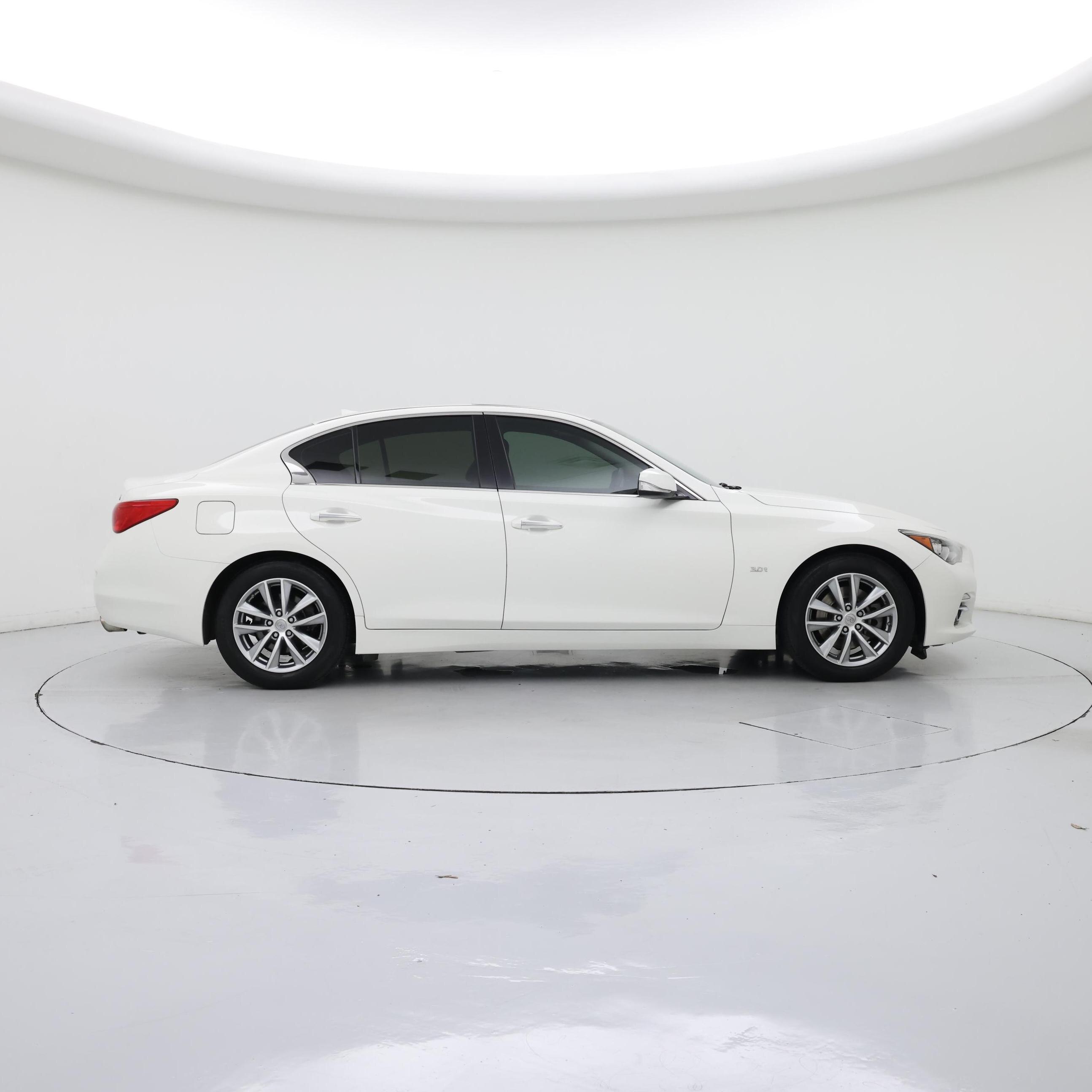 Thumbnail: 2017 INFINITI Q50 - 7