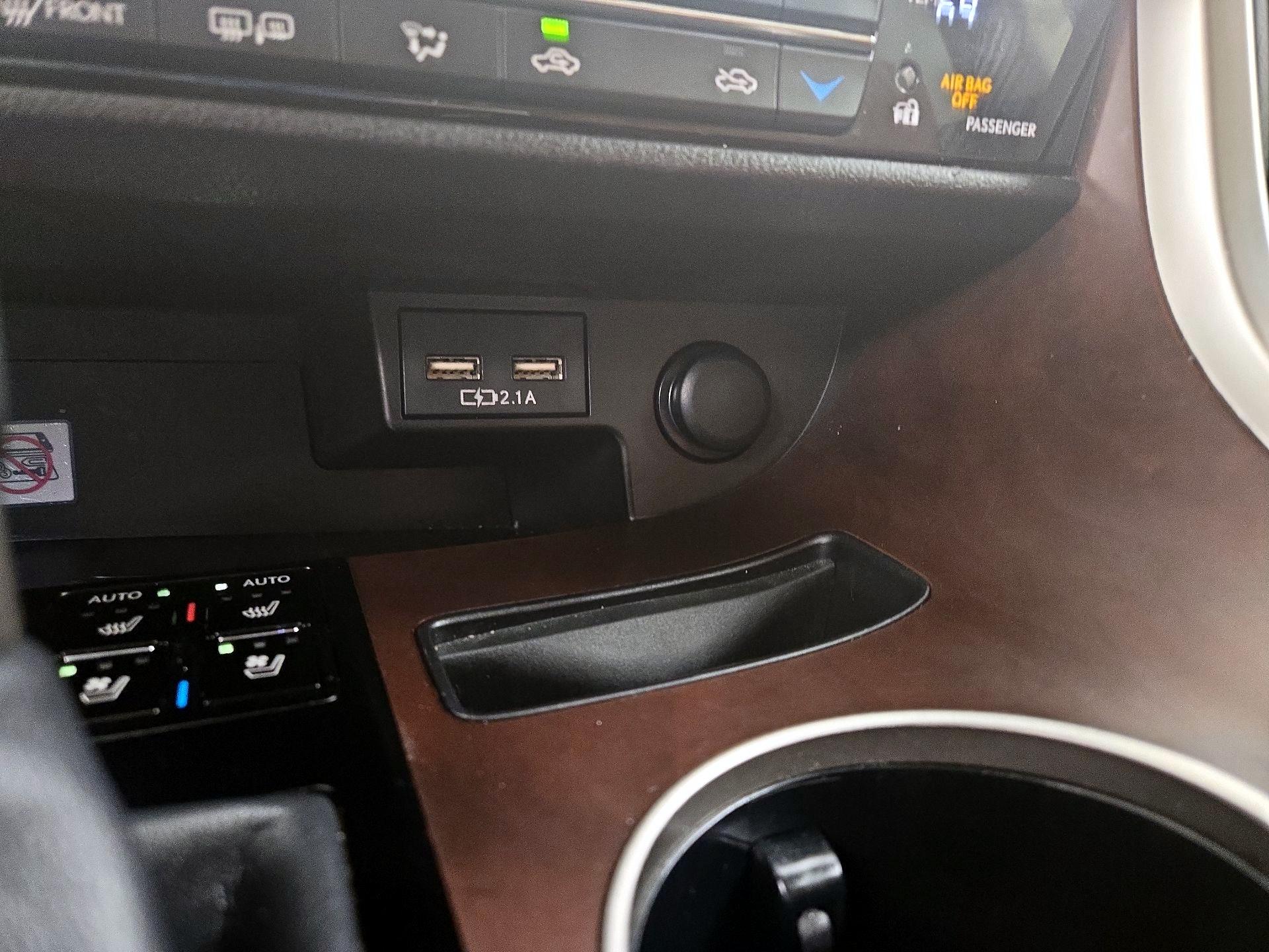 Thumbnail: 2022 Lexus RX - 18