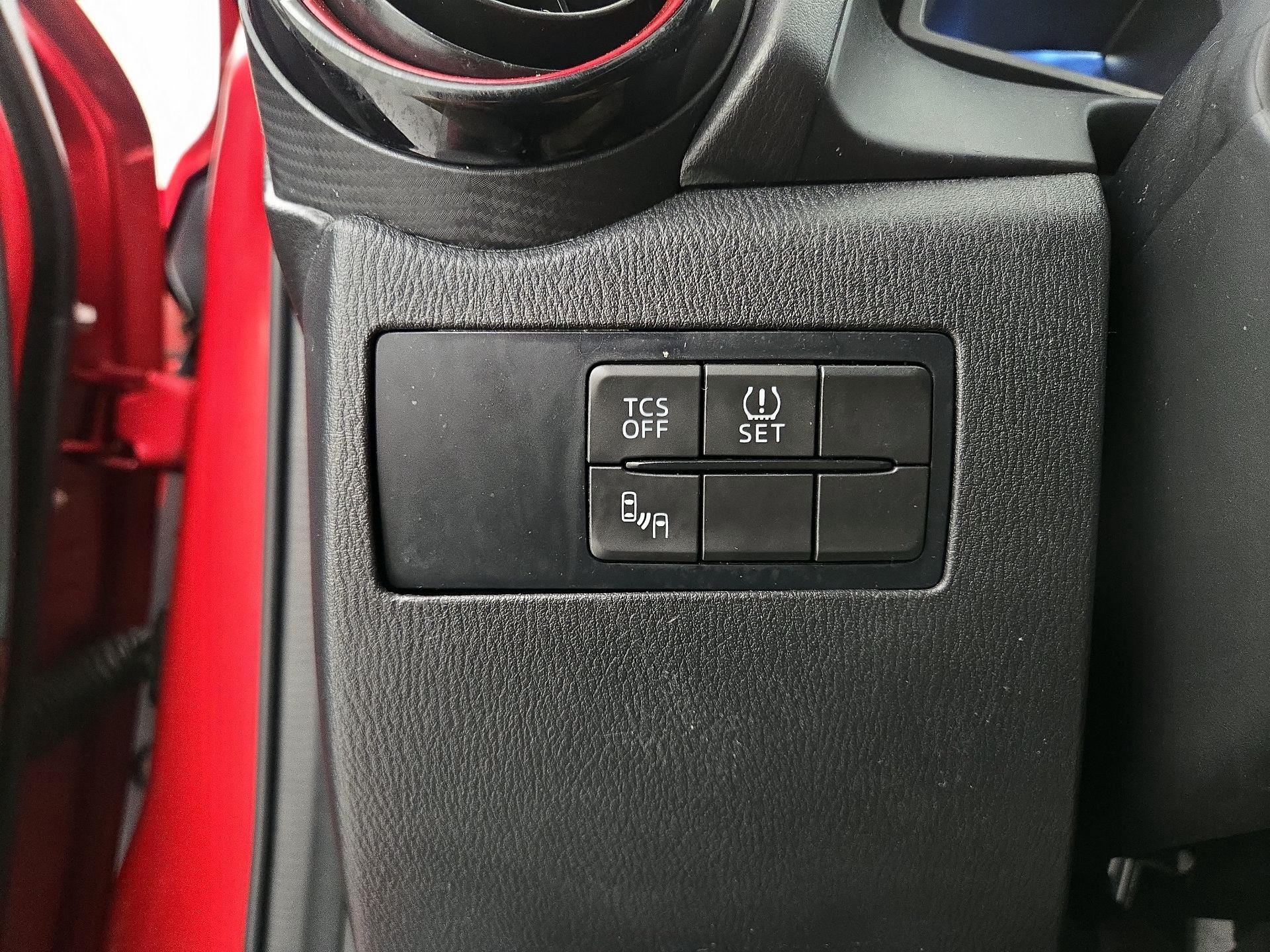 Thumbnail: 2016 Mazda CX-3 - 13