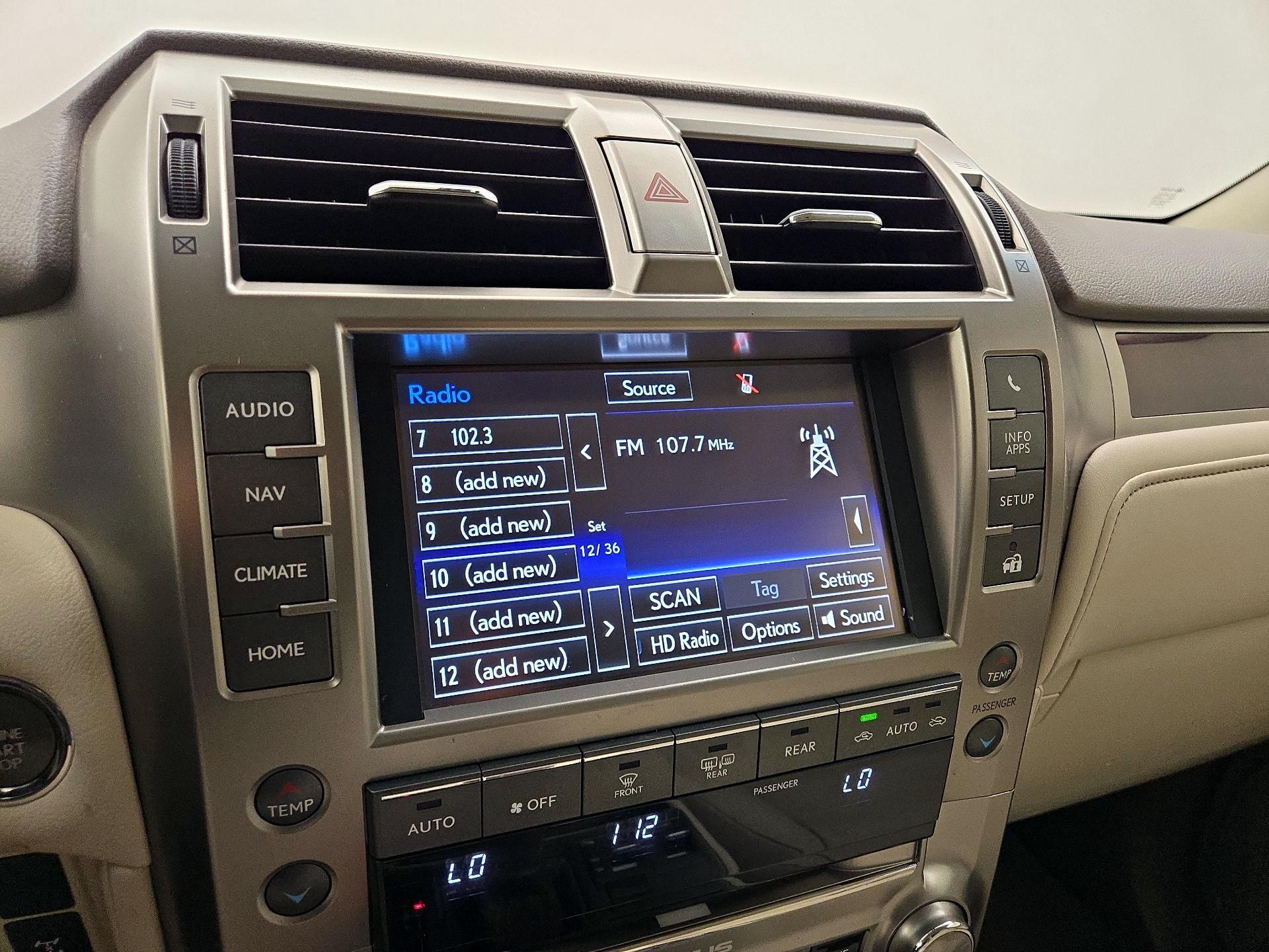 Thumbnail: 2015 Lexus GX - 16