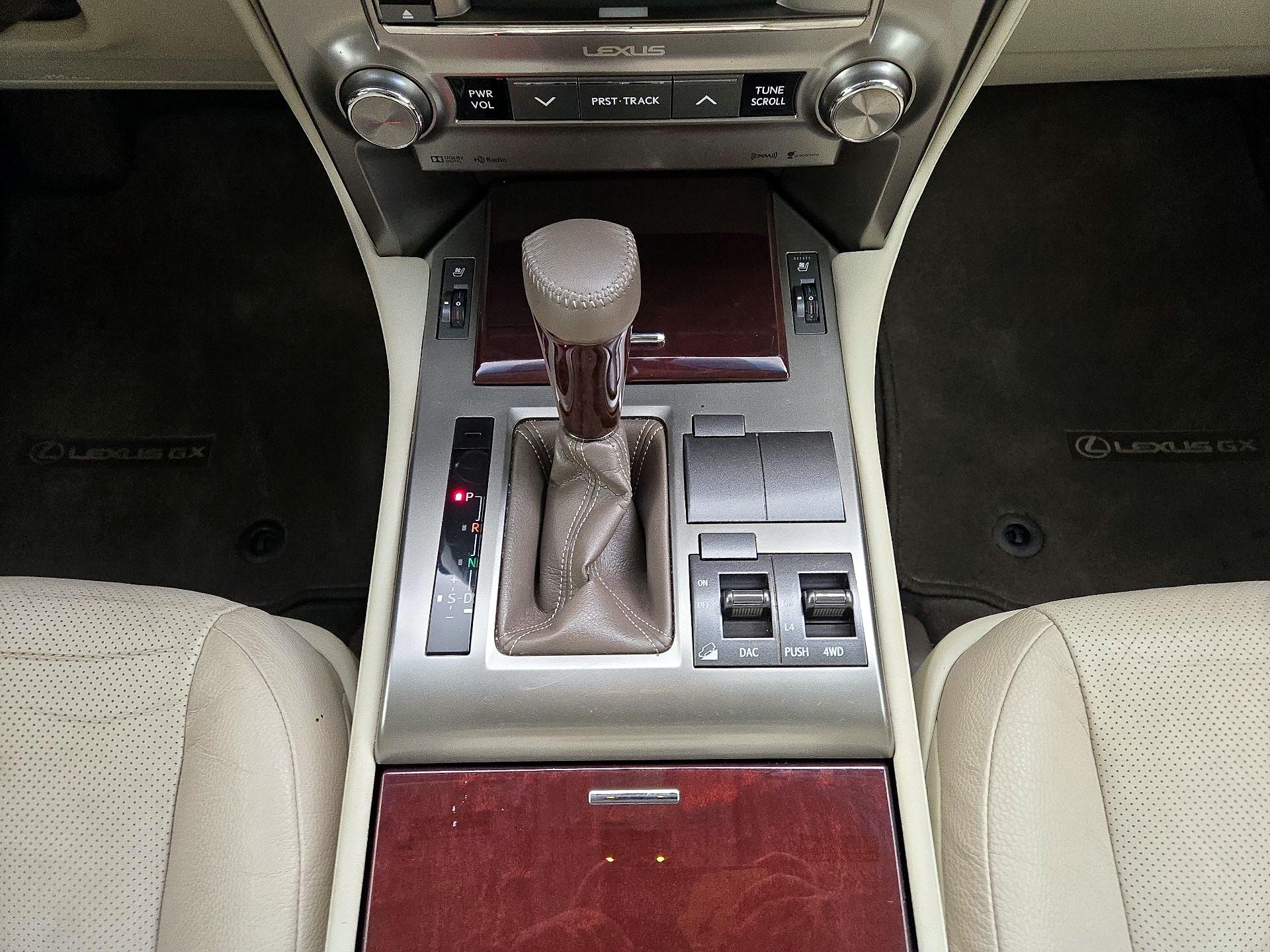 Thumbnail: 2015 Lexus GX - 18