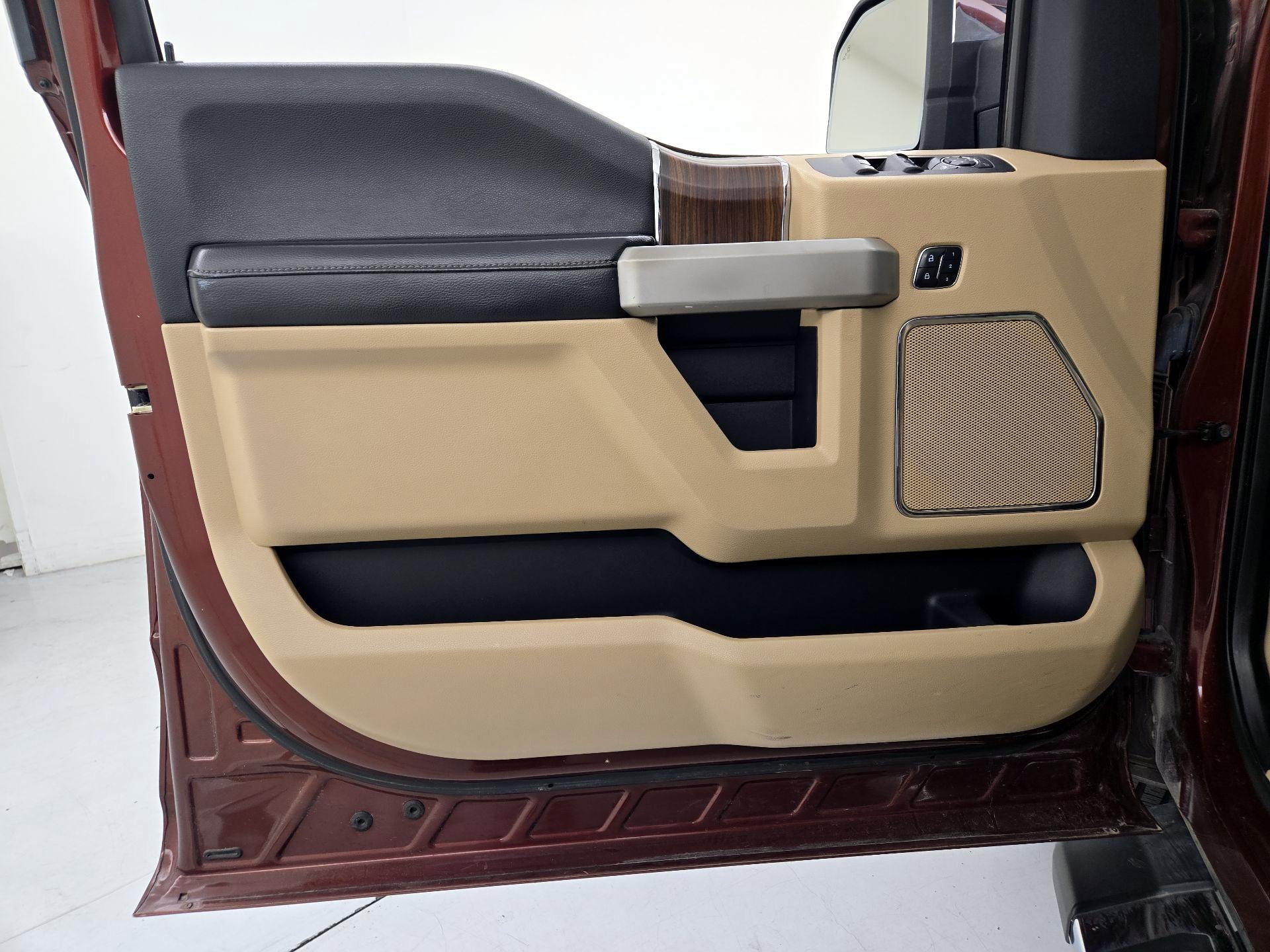 Thumbnail: 2016 Ford F-150 - 12