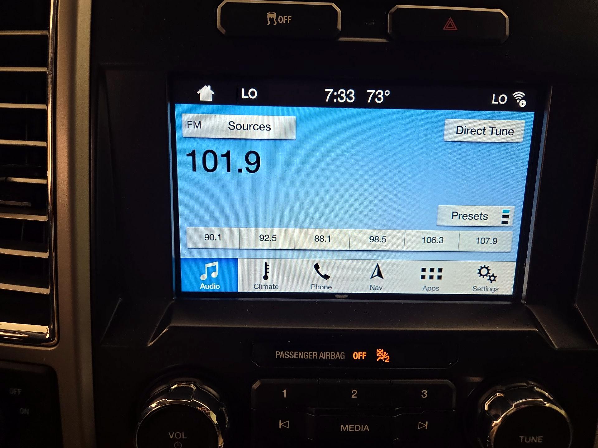 Thumbnail: 2016 Ford F-150 - 16