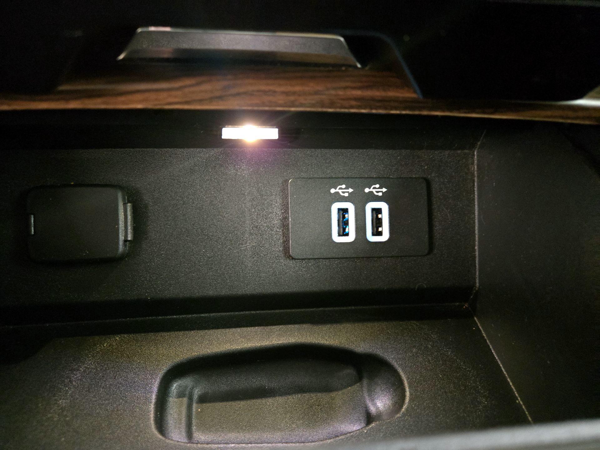 Thumbnail: 2016 Ford F-150 - 19