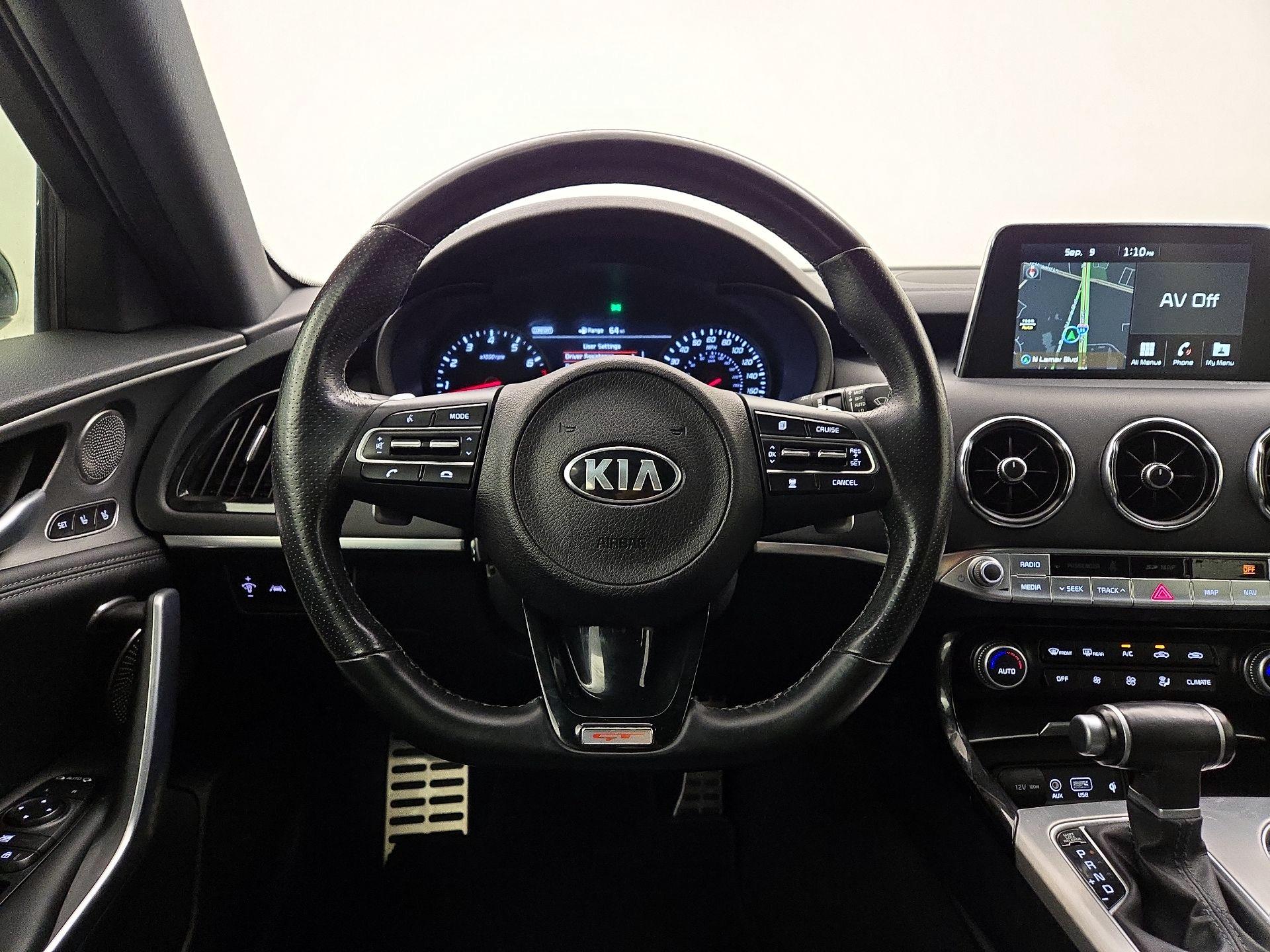 Thumbnail: 2019 Kia Stinger - 10