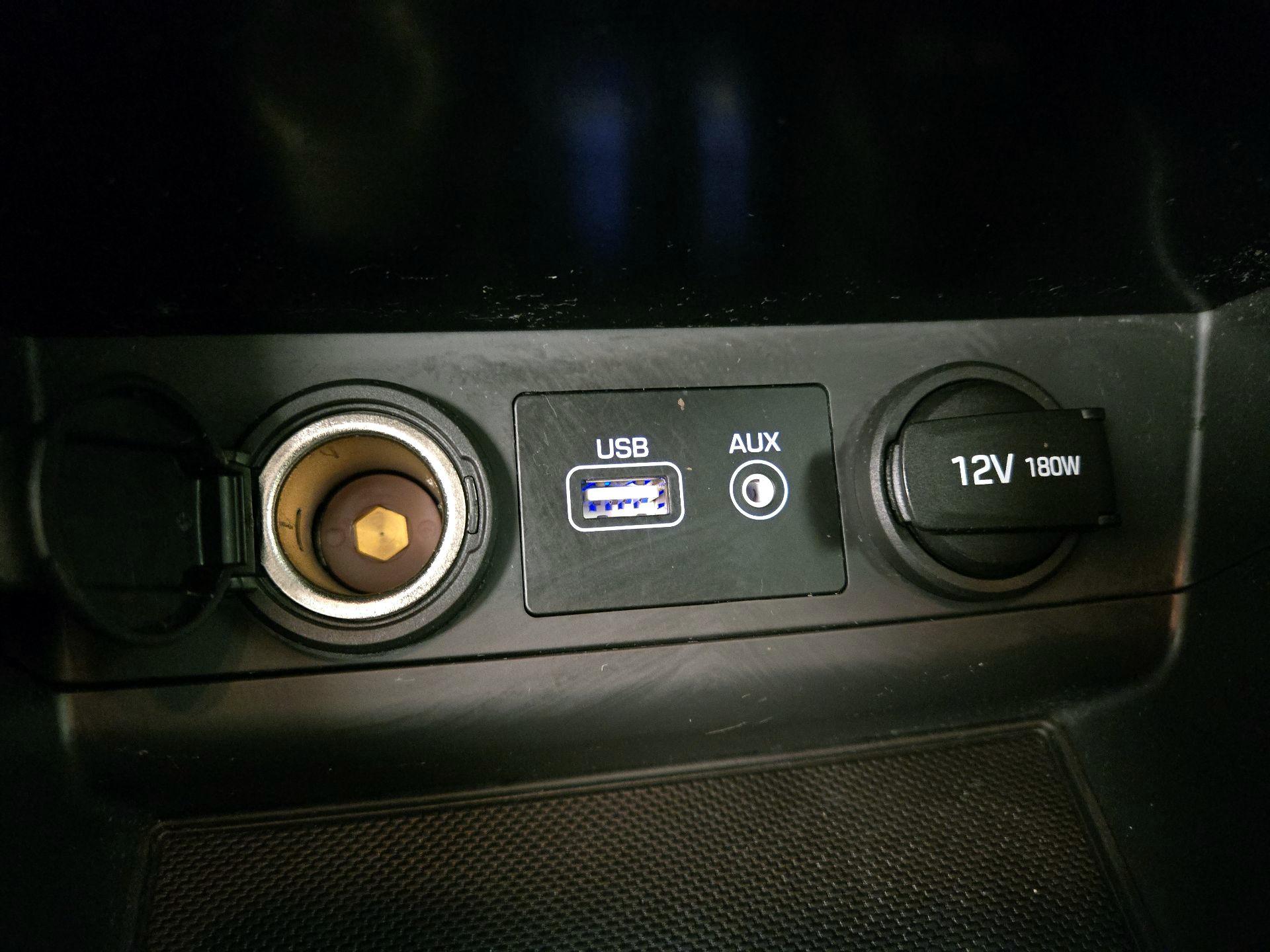 Thumbnail: 2015 Hyundai Sonata - 19