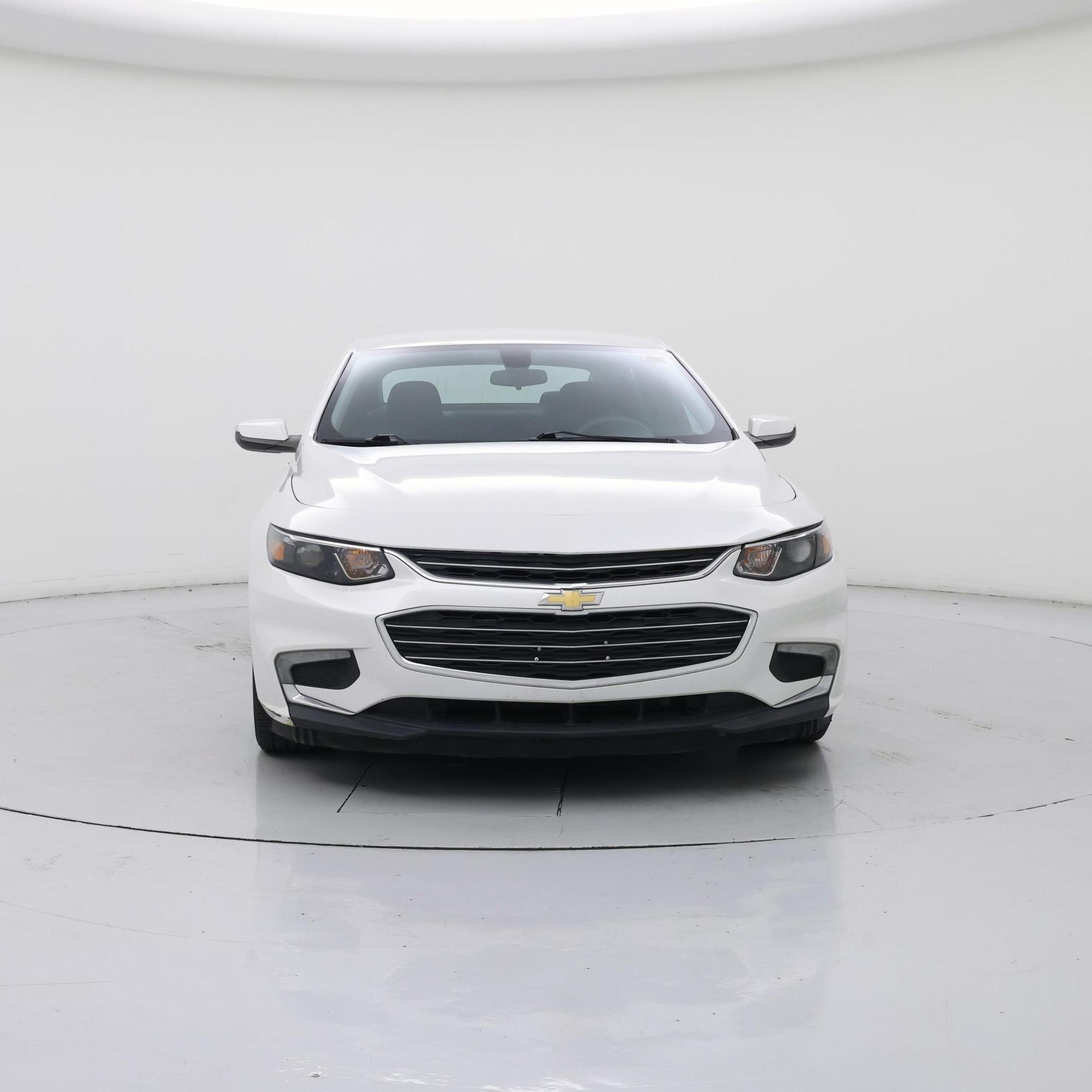 Thumbnail: 2017 Chevrolet Malibu - 5