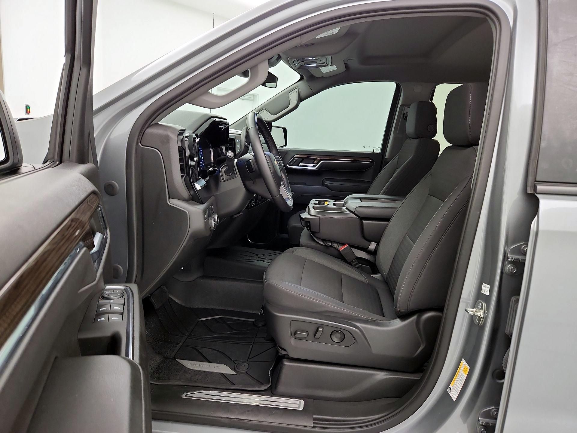 Thumbnail: 2023 Chevrolet Silverado 1500 - 11