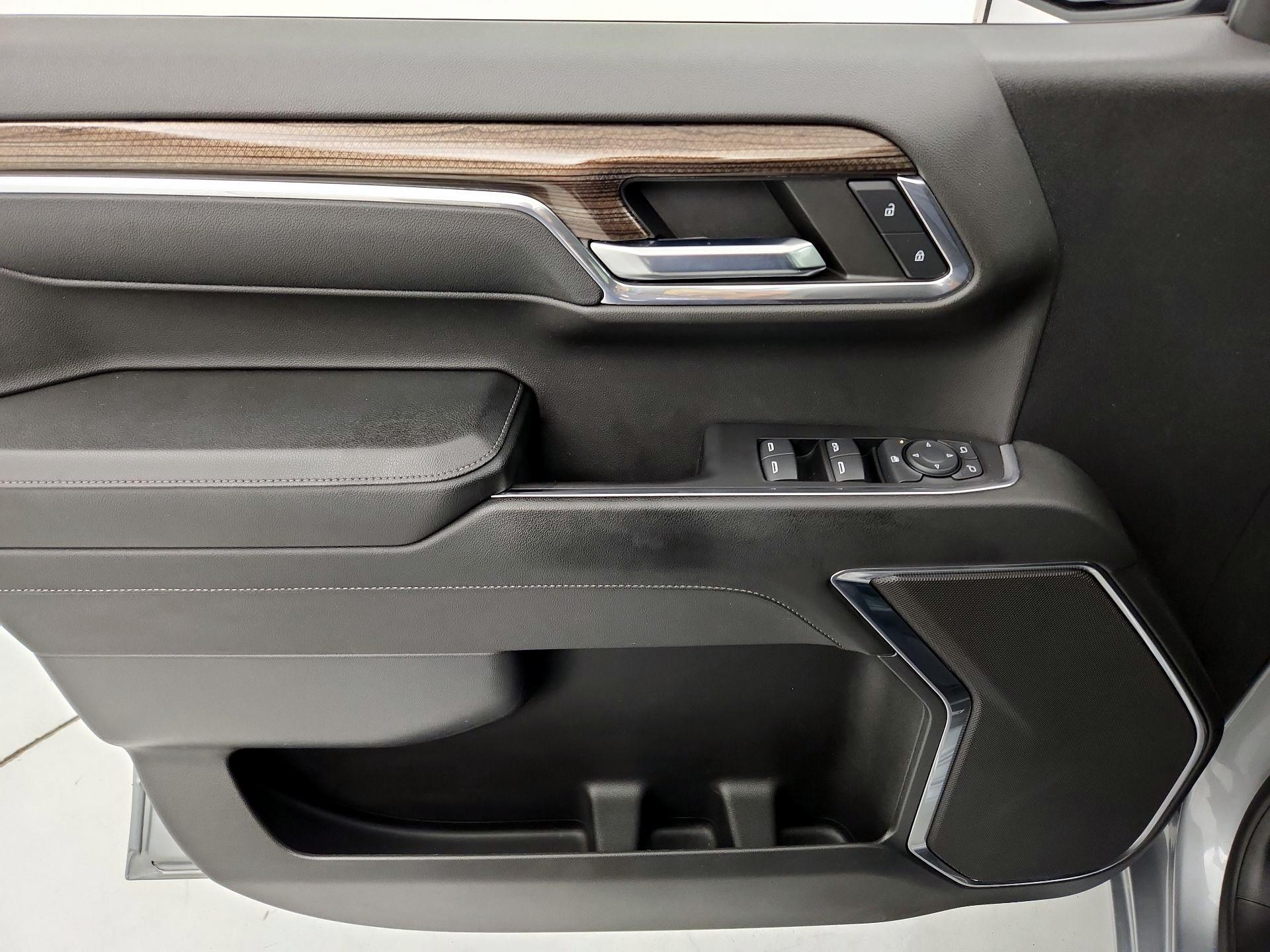 Thumbnail: 2023 Chevrolet Silverado 1500 - 12