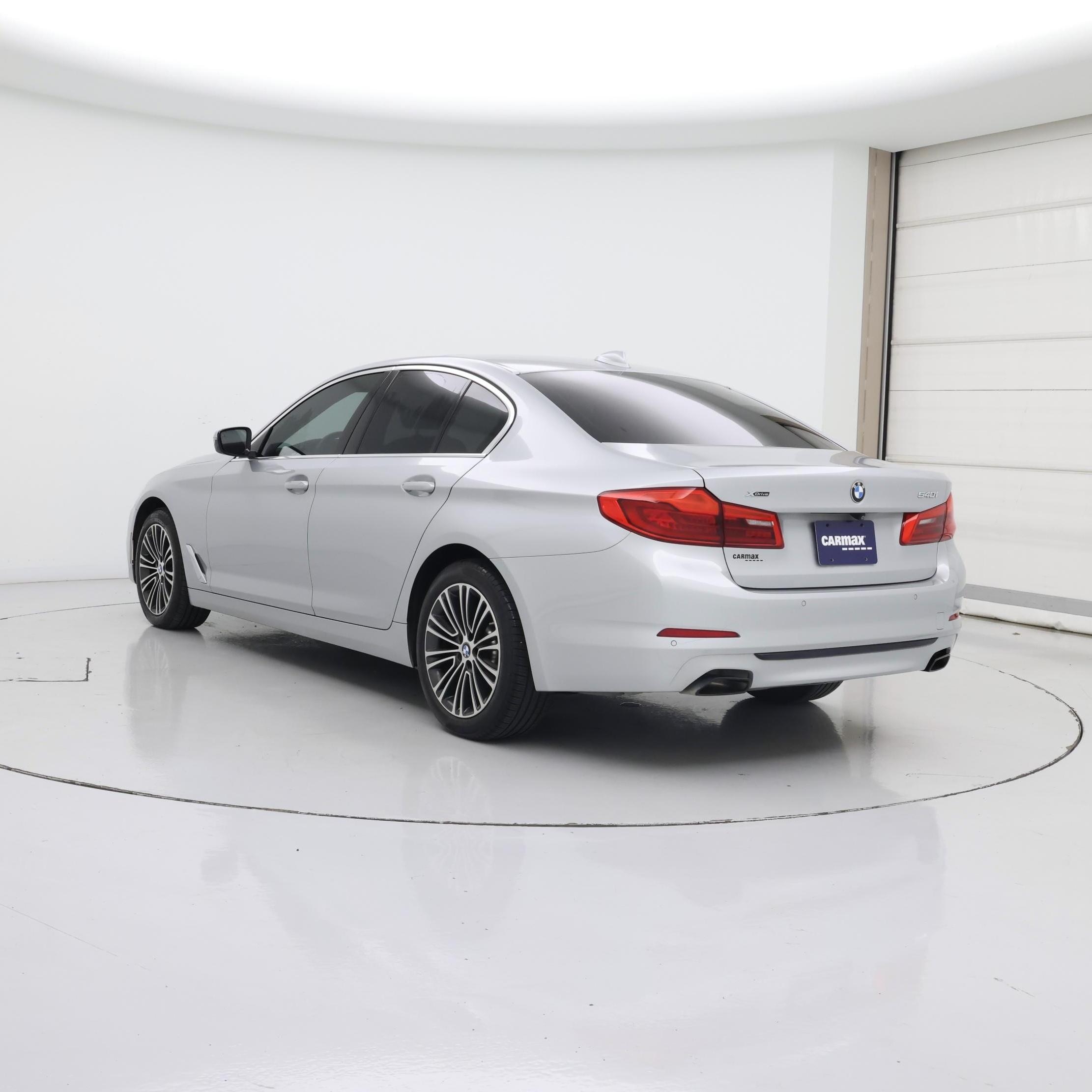 Thumbnail: 2020 BMW 5 Series - 2