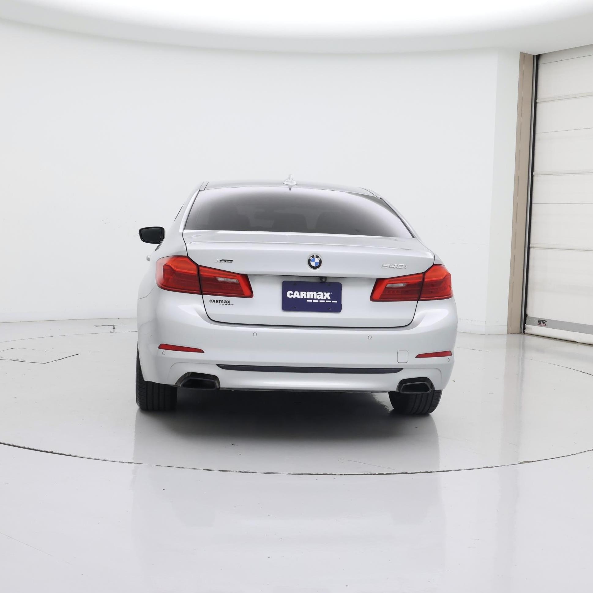 Thumbnail: 2020 BMW 5 Series - 6