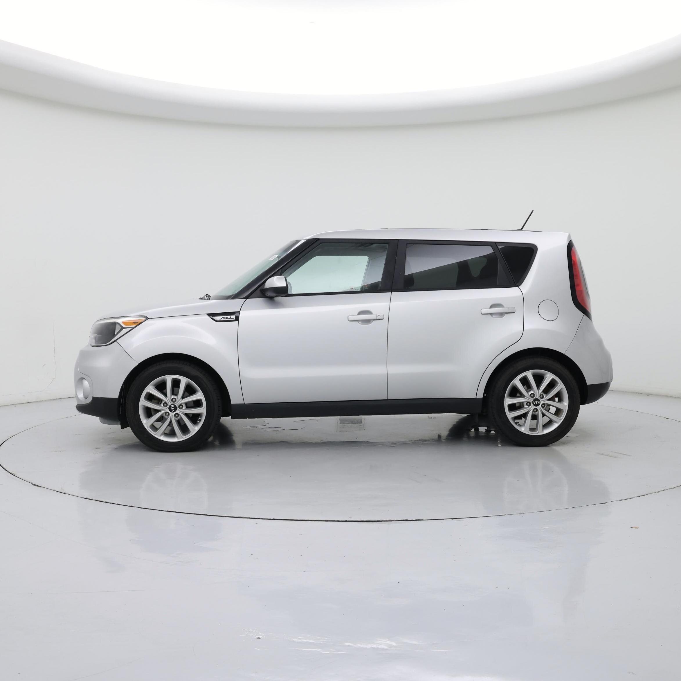 Thumbnail: 2017 Kia Soul - 3