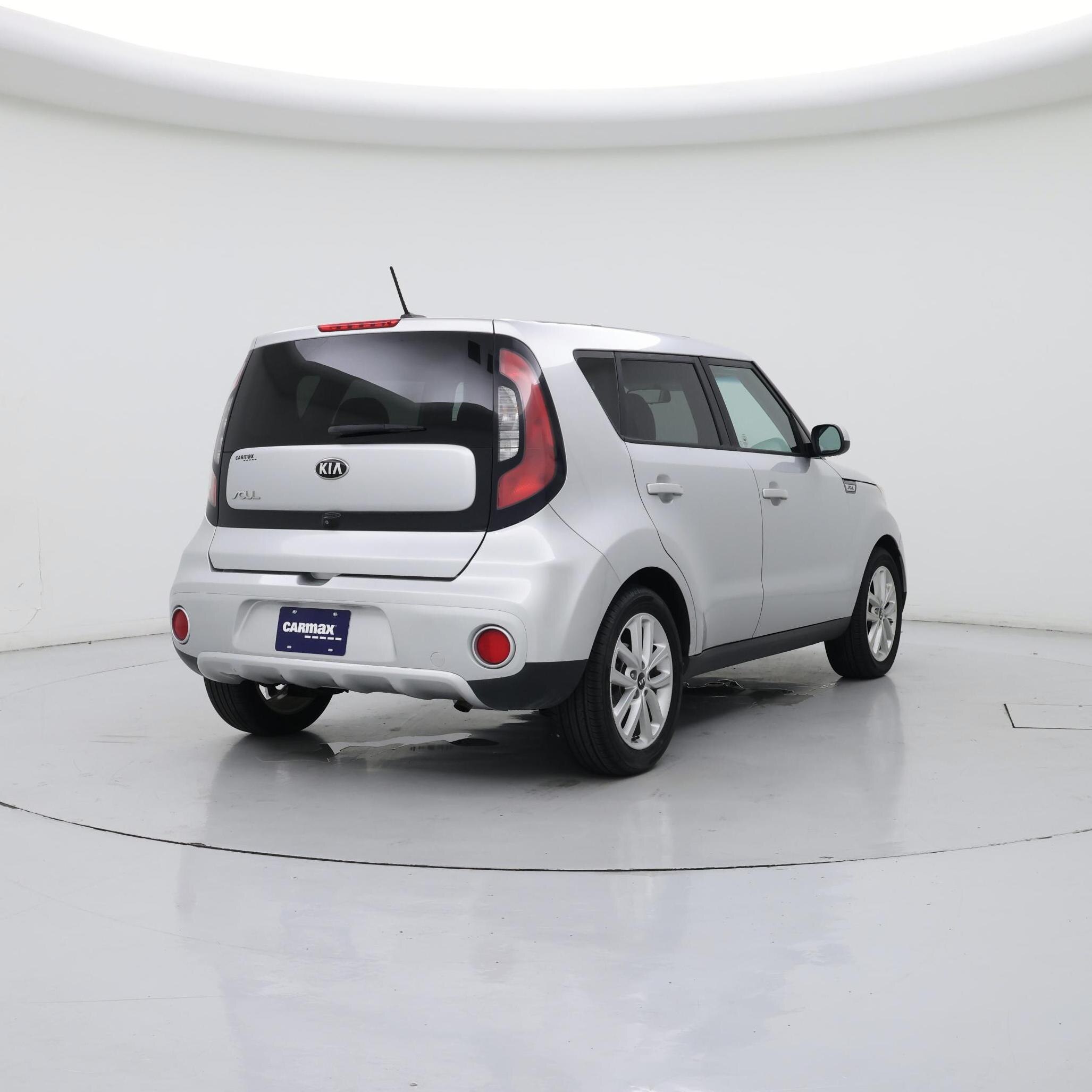 Thumbnail: 2017 Kia Soul - 8