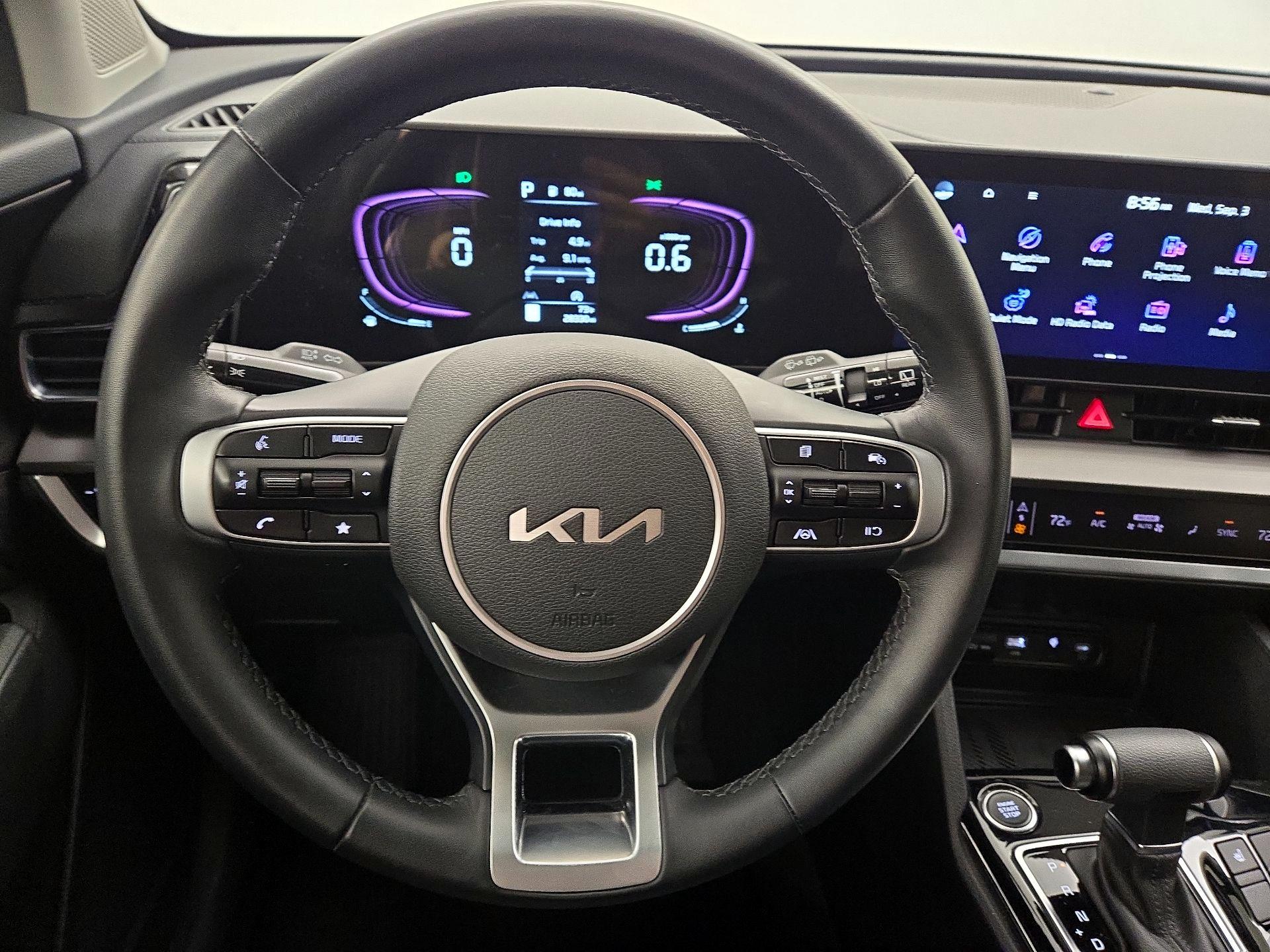 Thumbnail: 2023 Kia Sportage - 10