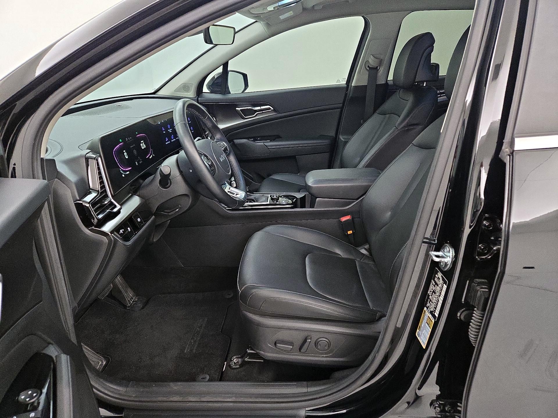 Thumbnail: 2023 Kia Sportage - 11