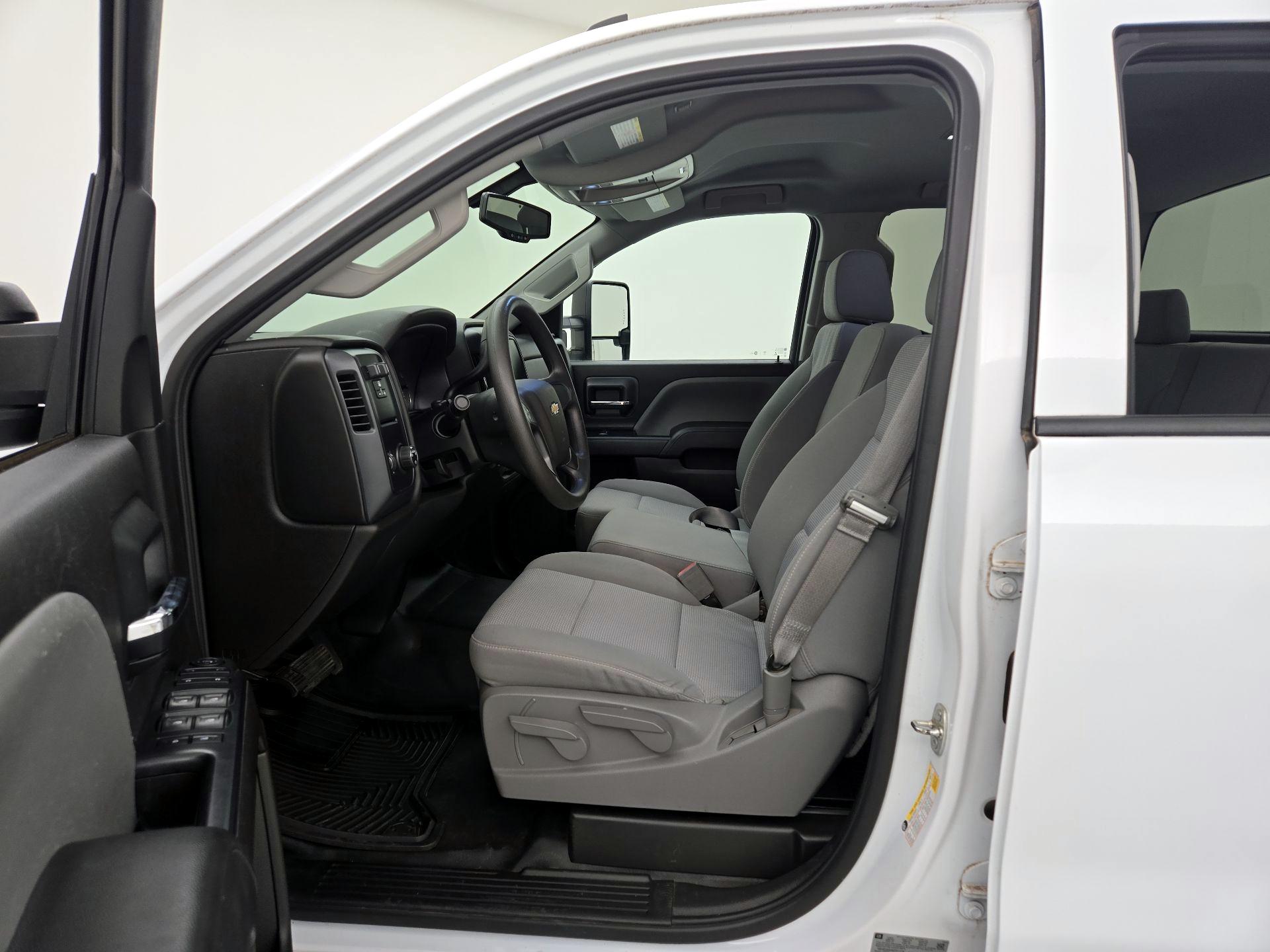 Thumbnail: 2016 Chevrolet Silverado 2500 - 11